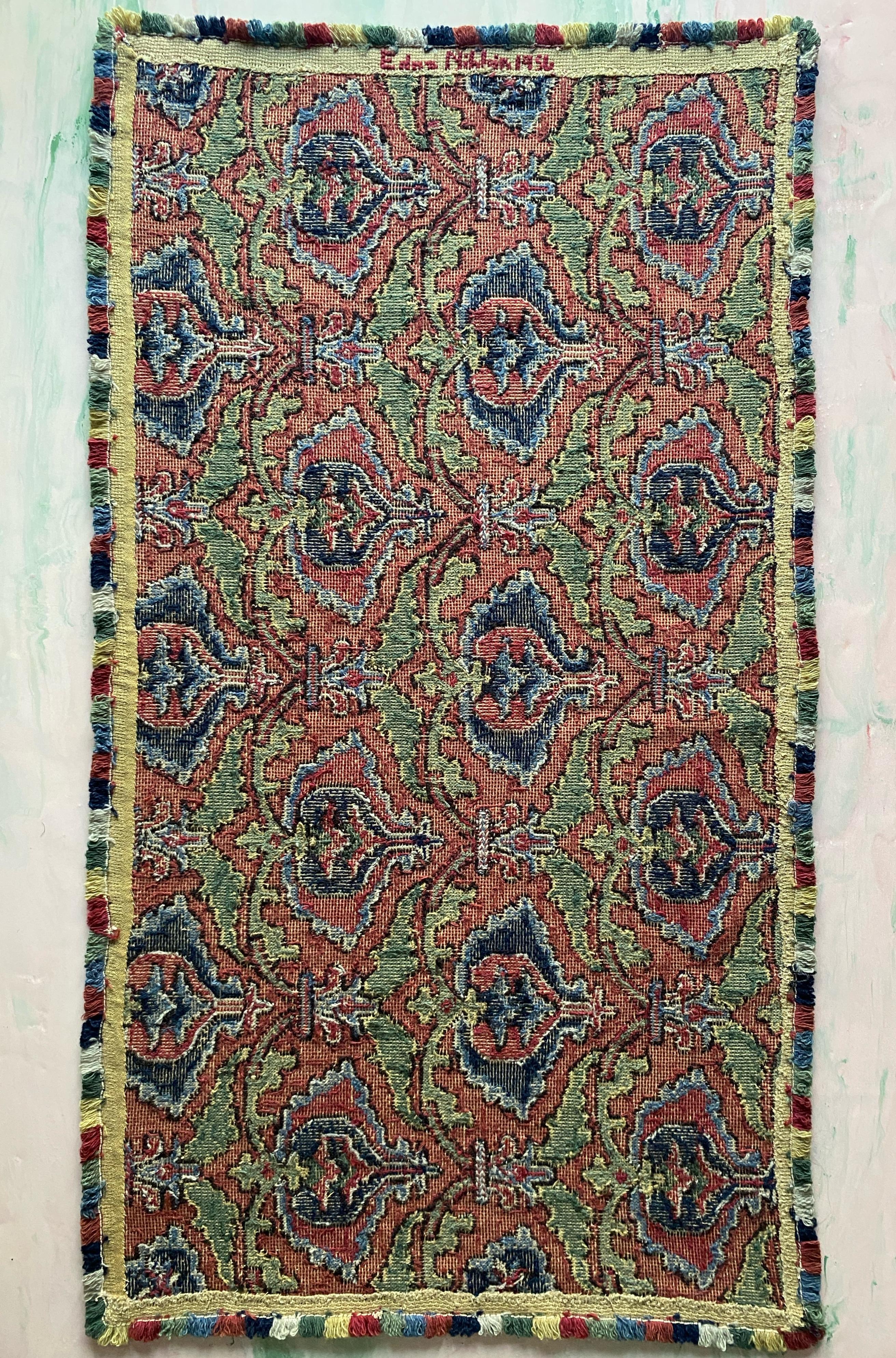 Tapiz bordado con granadas del arte popular sueco por Edna Nihlén, Suecia 1956 en venta 6