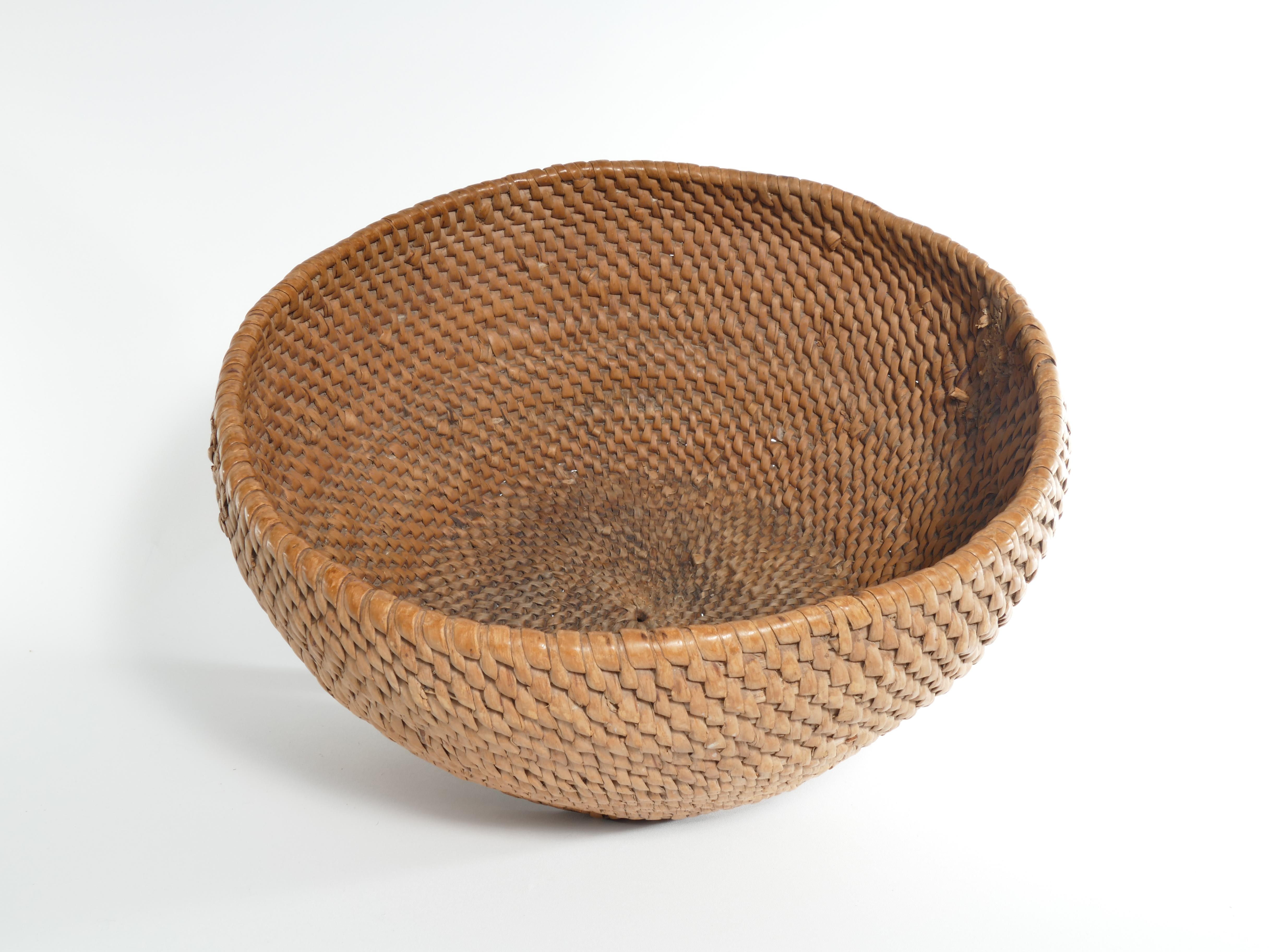 19th Century Swedish Folk Art Root Basket, Sweden 19th century For Sale