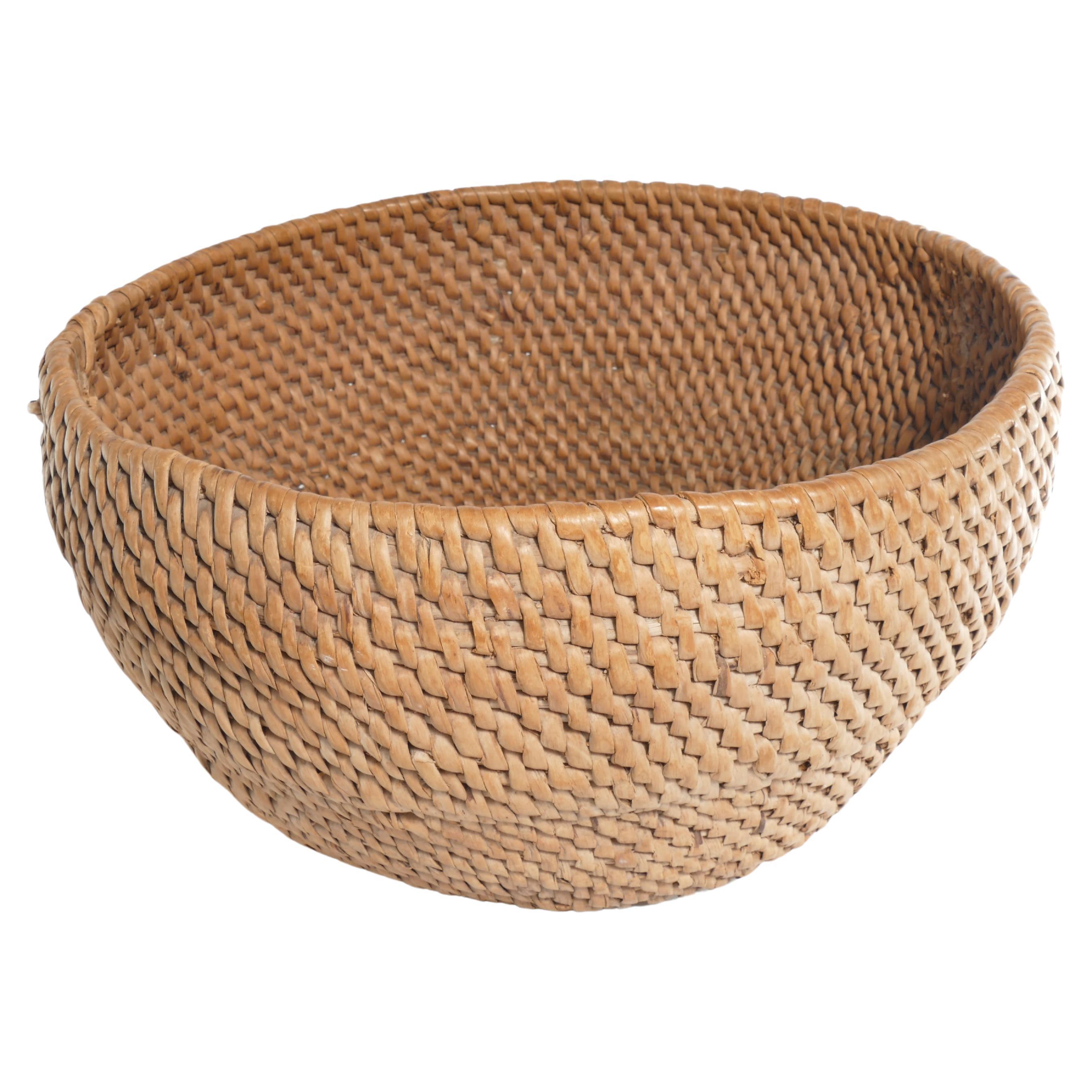 Swedish Folk Art Root Basket, Sweden 19th century For Sale