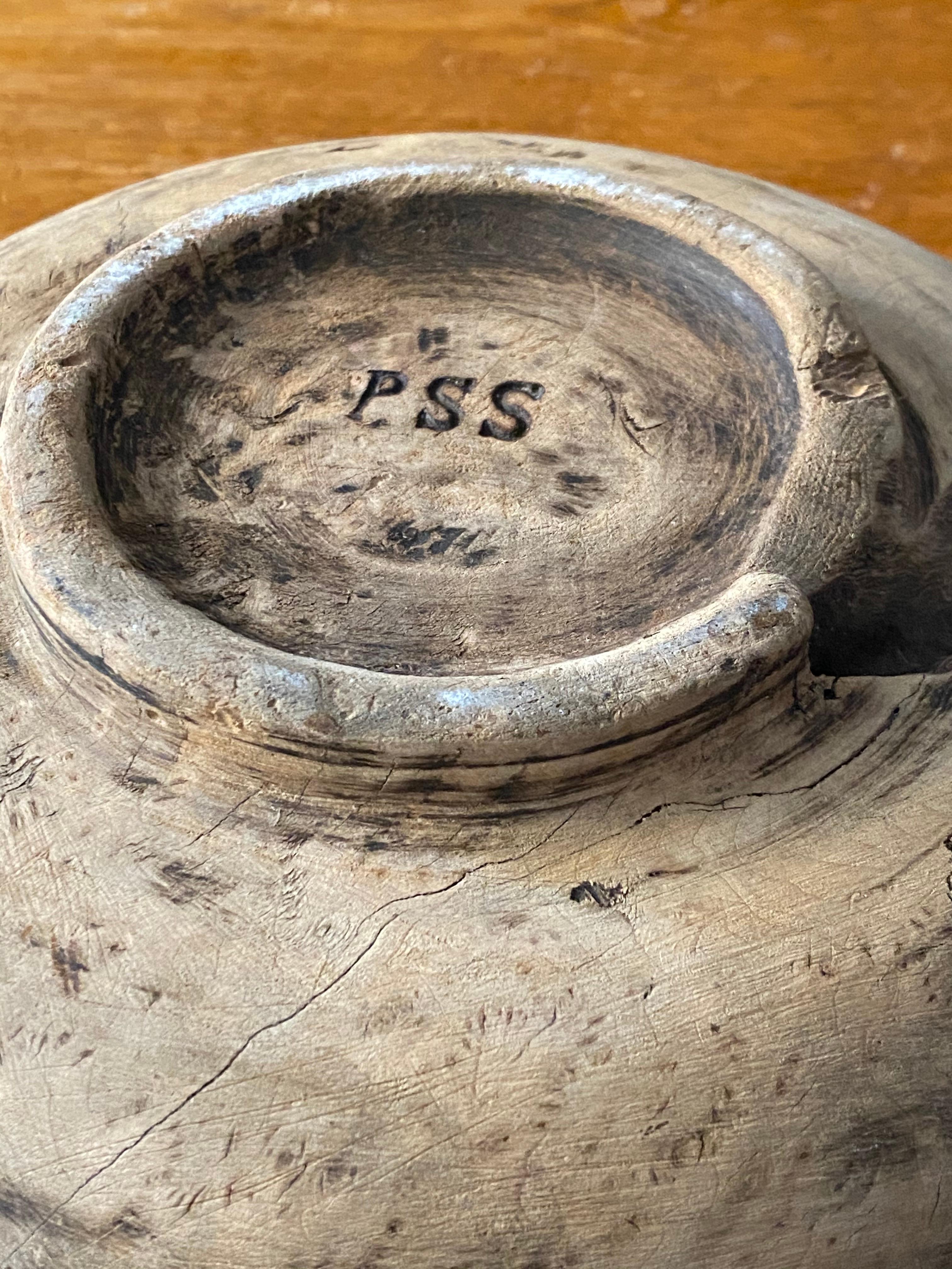 Swedish Folk Art, Unique 18th Century Farmers Bowl, Wood, Signed 4
