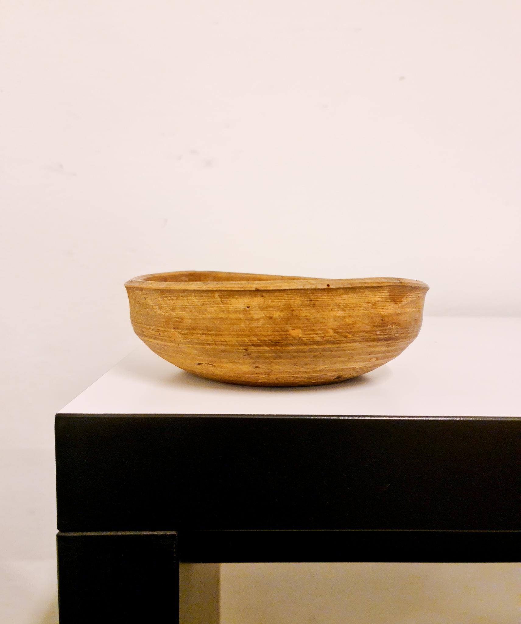 Swedish Folk Art, Unique 19th Century Wooden Bowl For Sale 4