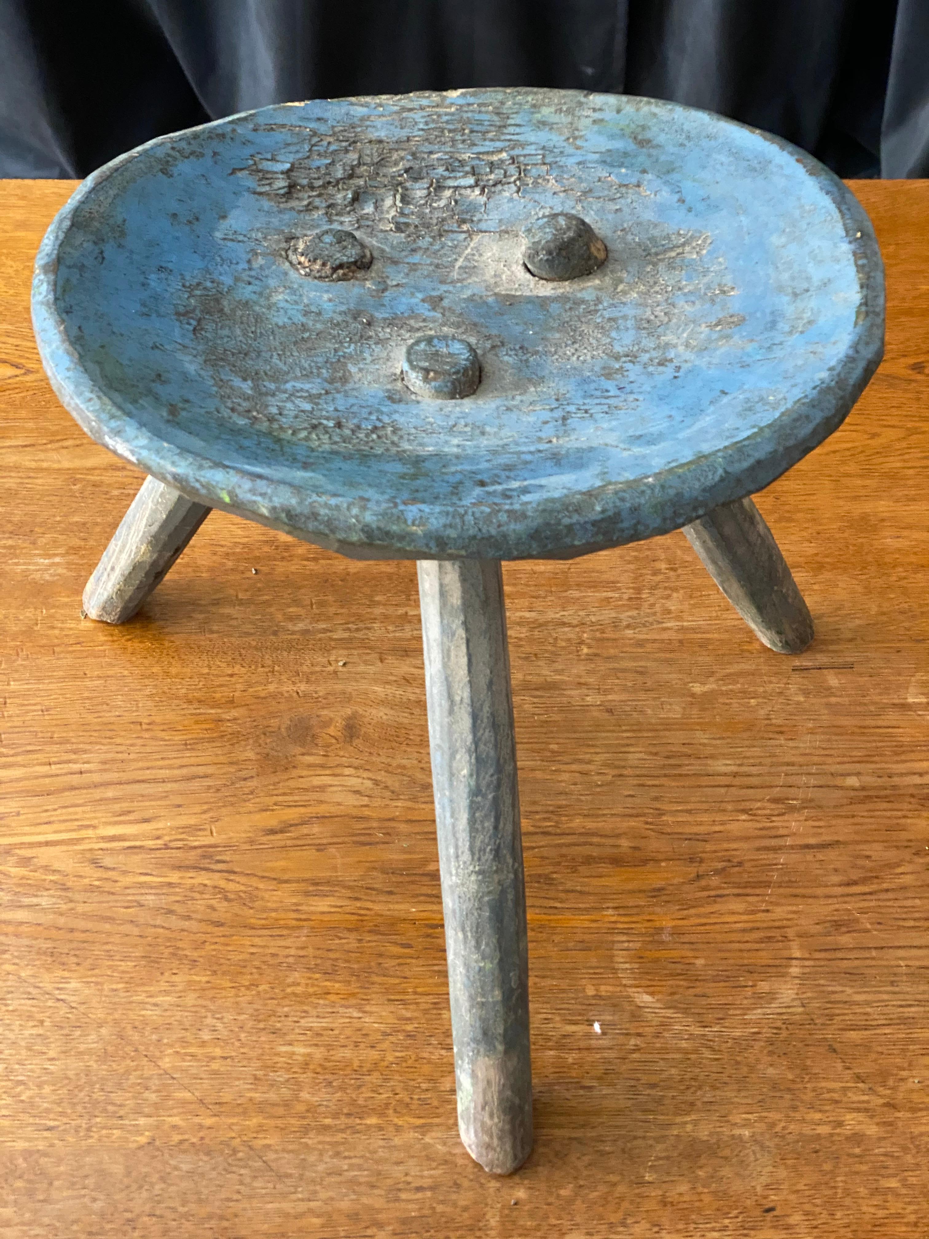 Swedish Folk Art, Unique Early 19th Century Farmers Stool, Blue-Painted Wood 3