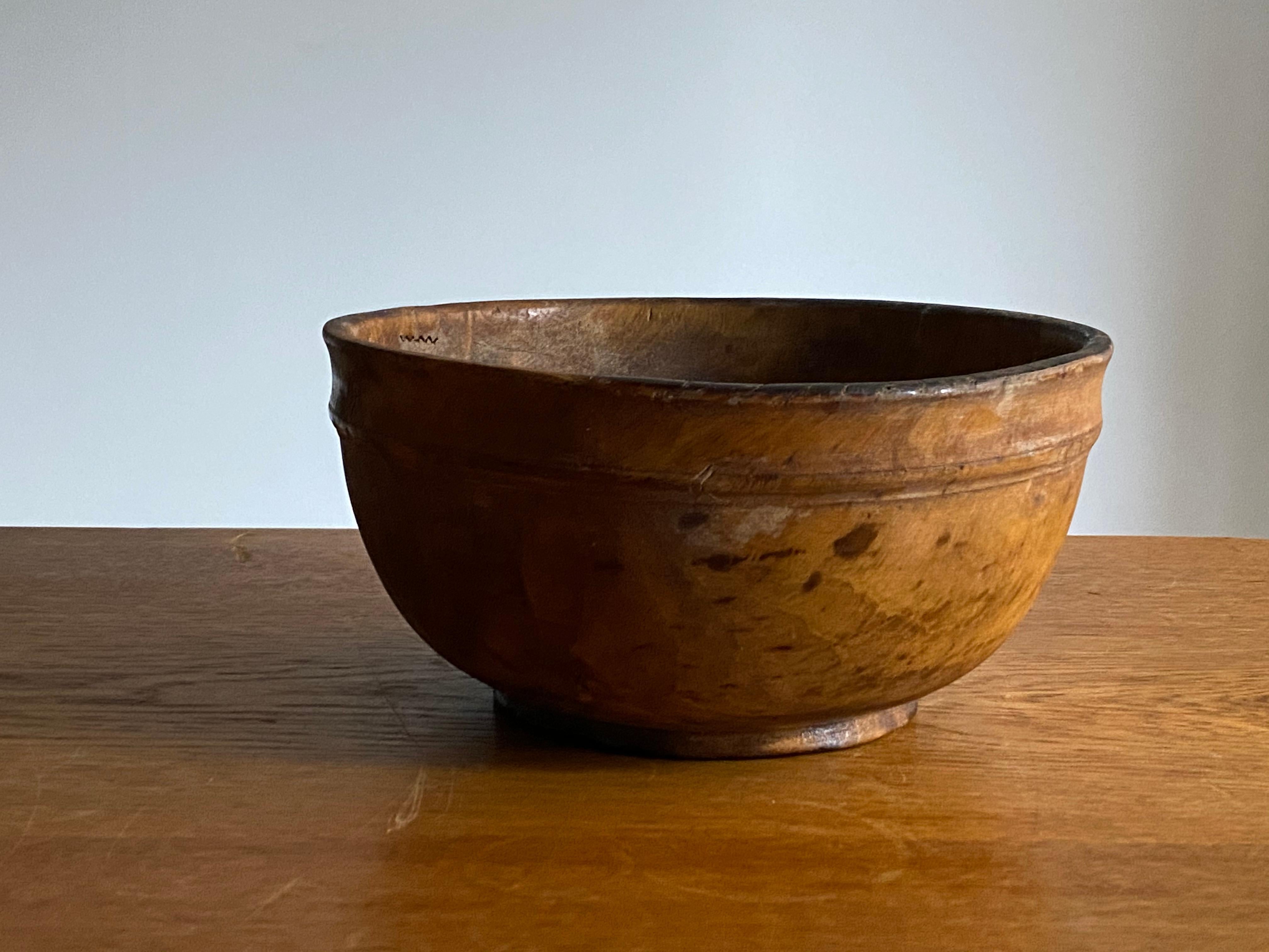 Swedish Folk Art, Unique Organic 19th Century Farmers Bowl, Wood 1