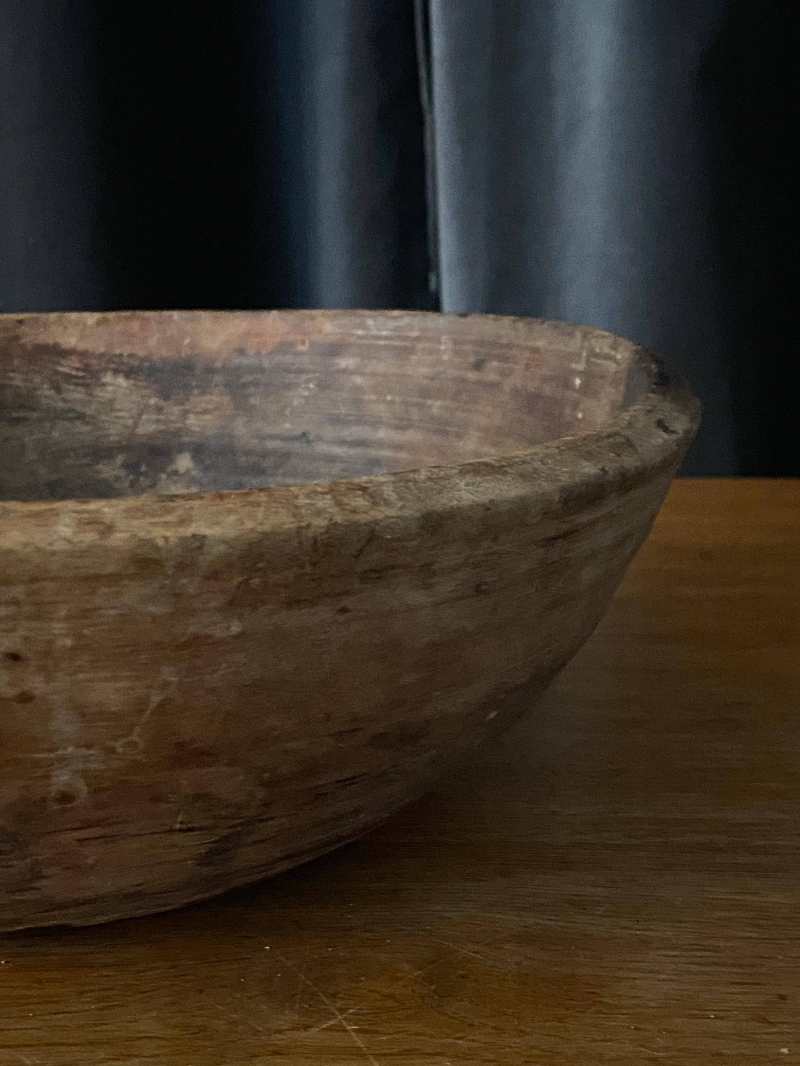 Swedish Folk Art, Unique Organic 19th Century Farmers Bowl, Wood 2