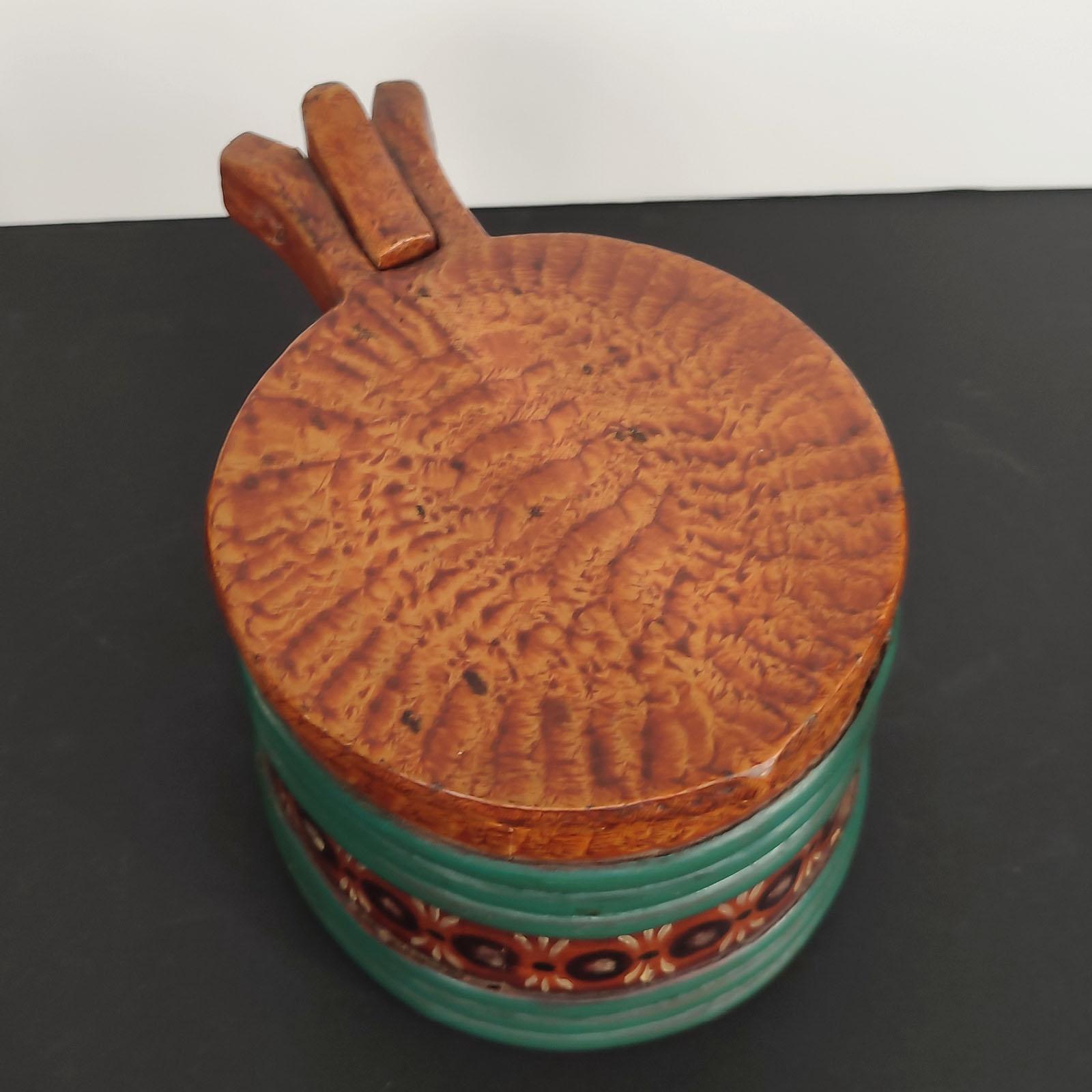 Swedish Folk Art Wooden Lidded Tankards, Early 1920s For Sale 11