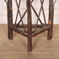 Table console suédoise de style folklorique