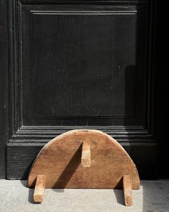 Sgabello folk svedese in legno 18°/19° secolo Folk Art Contadina unico nel suo genere