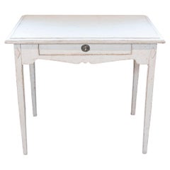 Mesa de escritorio sueca independiente pintada creada para la reina Alejandrina