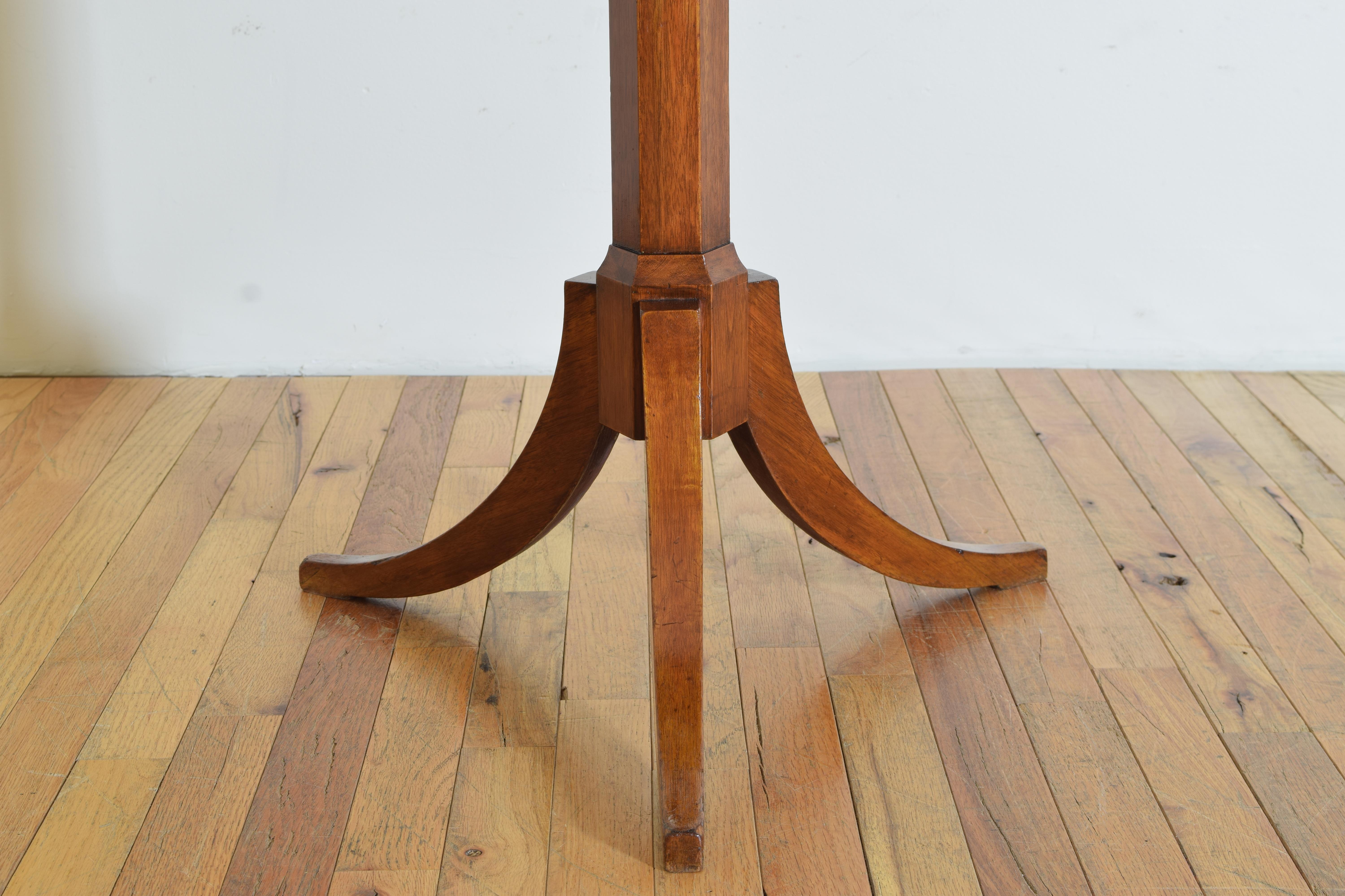 Swedish Galleried Swivel Work Table in Maple and Walnut, ca. 1887 For Sale 5