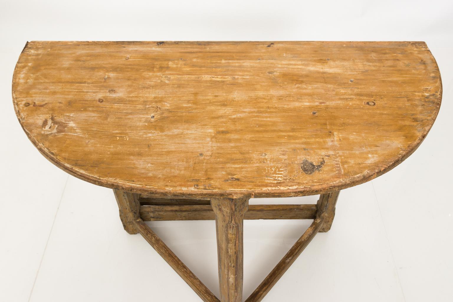 Swedish Gate Leg Table For Sale 2