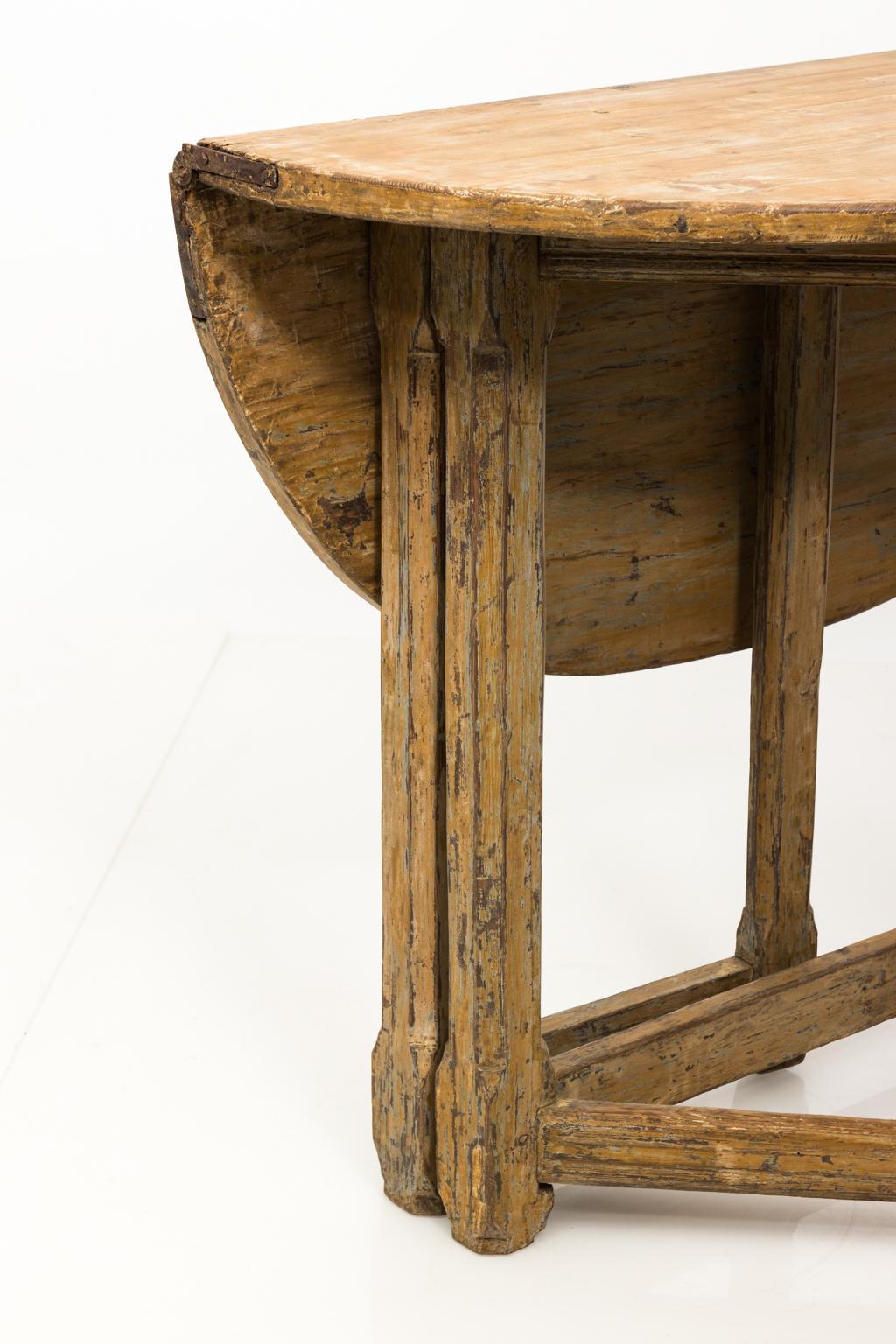 Swedish Gate Leg Table For Sale 3