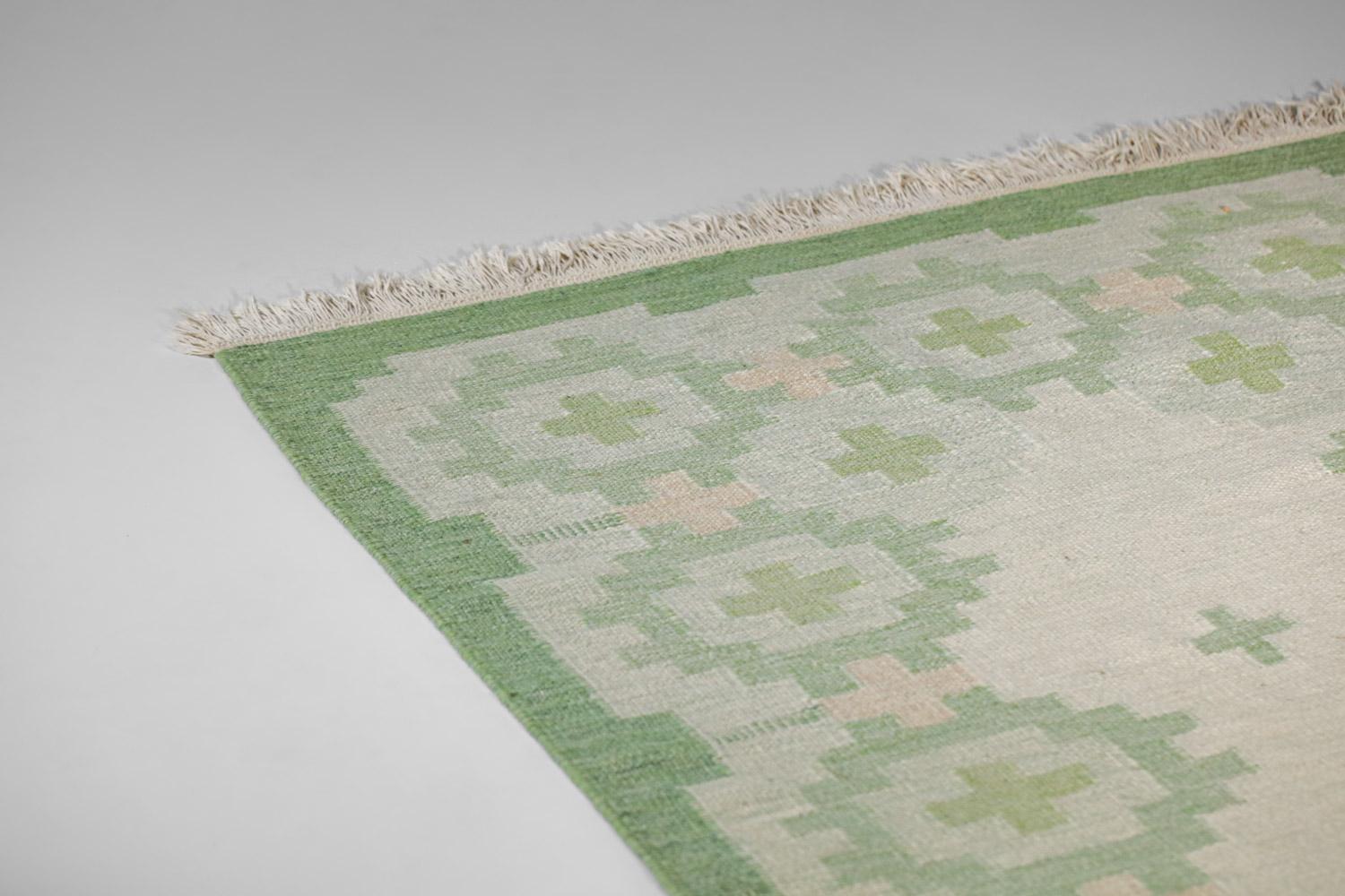 Hand-Carved Swedish Geometric Vintage Carpet 1960s Green Röllakan Wool on Linen