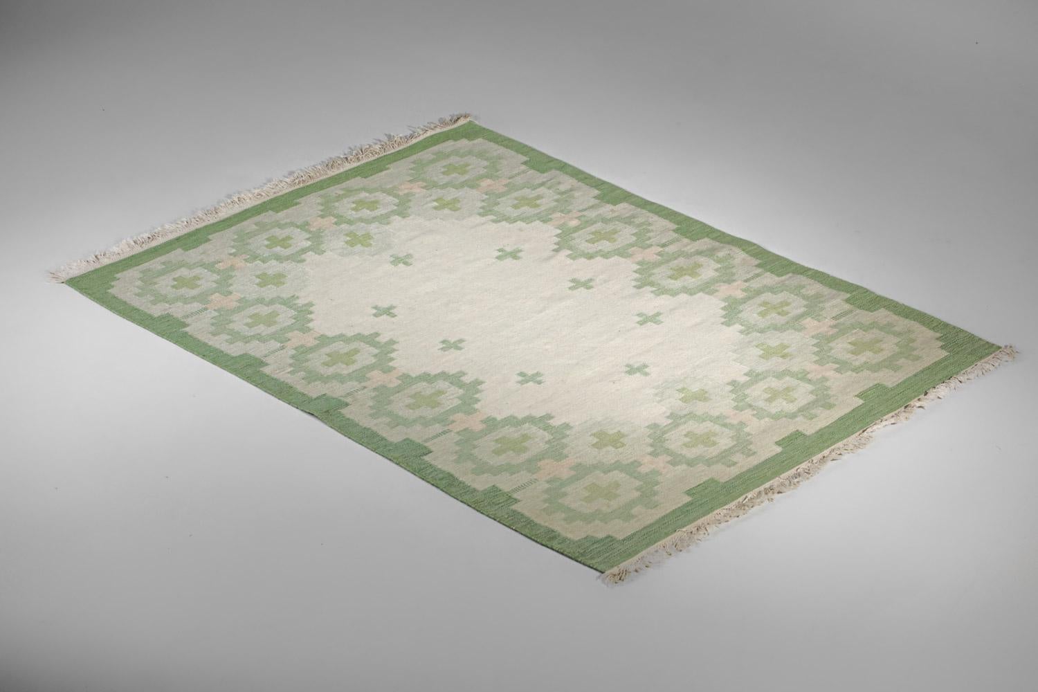 Swedish Geometric Vintage Carpet 1960s Green Röllakan Wool on Linen In Good Condition In Lyon, FR
