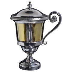 Tasse à moutarde ou à soucoupe suédoise ancienne de style Empire en argent lourd doré 1827