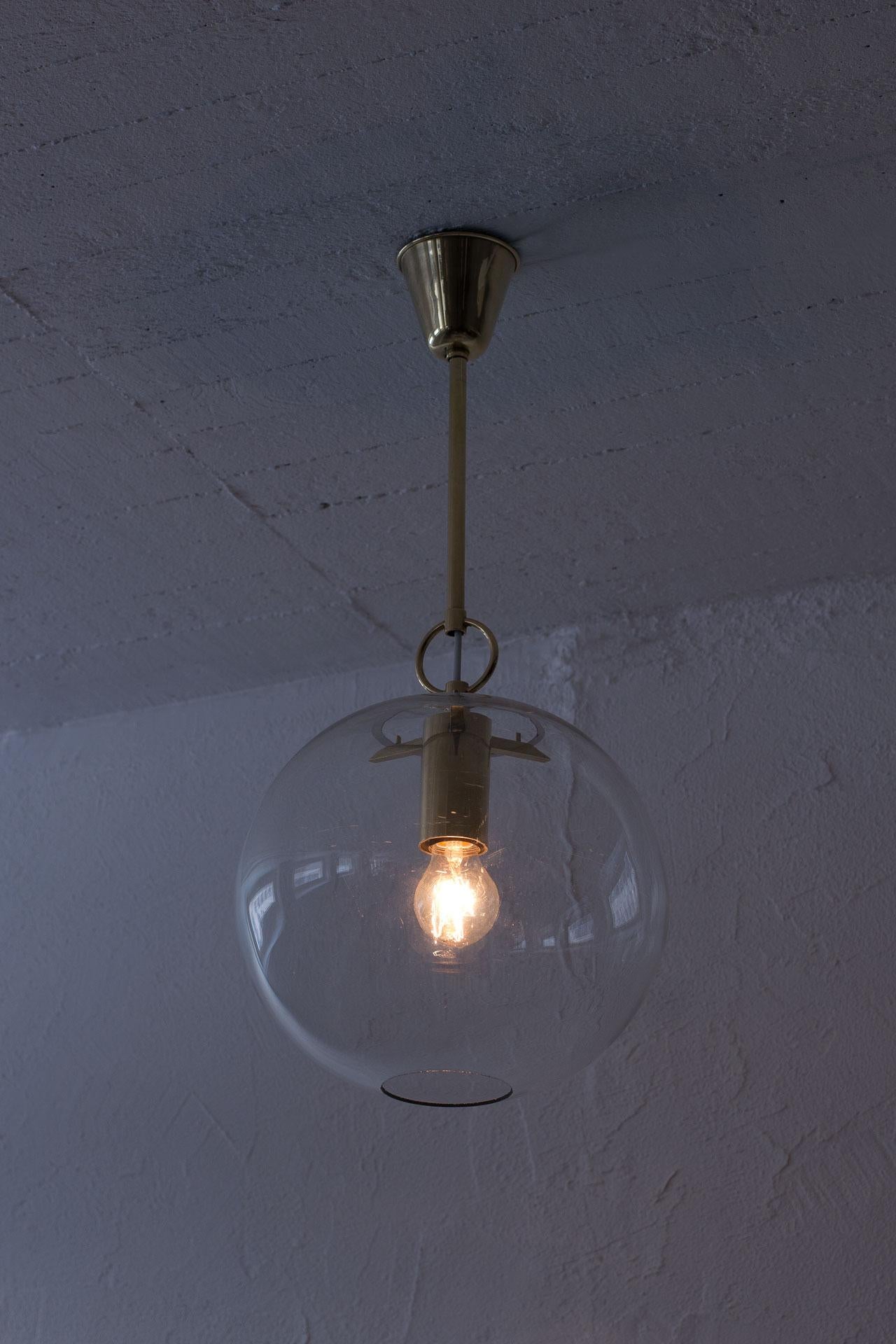 Swedish Glass & Brass Pendant Lamp by Hans-Agne Jakobsson 3