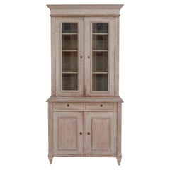 Swedish glass display case in antique white, late 19th–early 20th century Swedish glass display case in antique white, late 19th–early 20th century