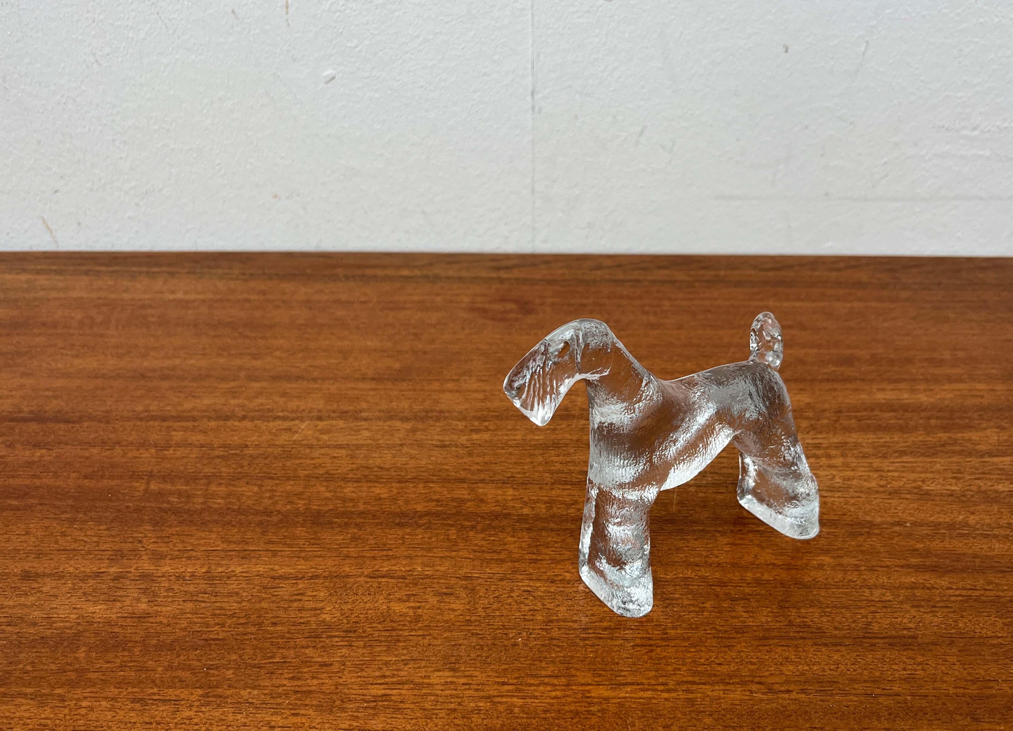 Scultura in vetro svedese della serie Airdaleterrier Bertil Vallien Kosta Boda in vendita 4