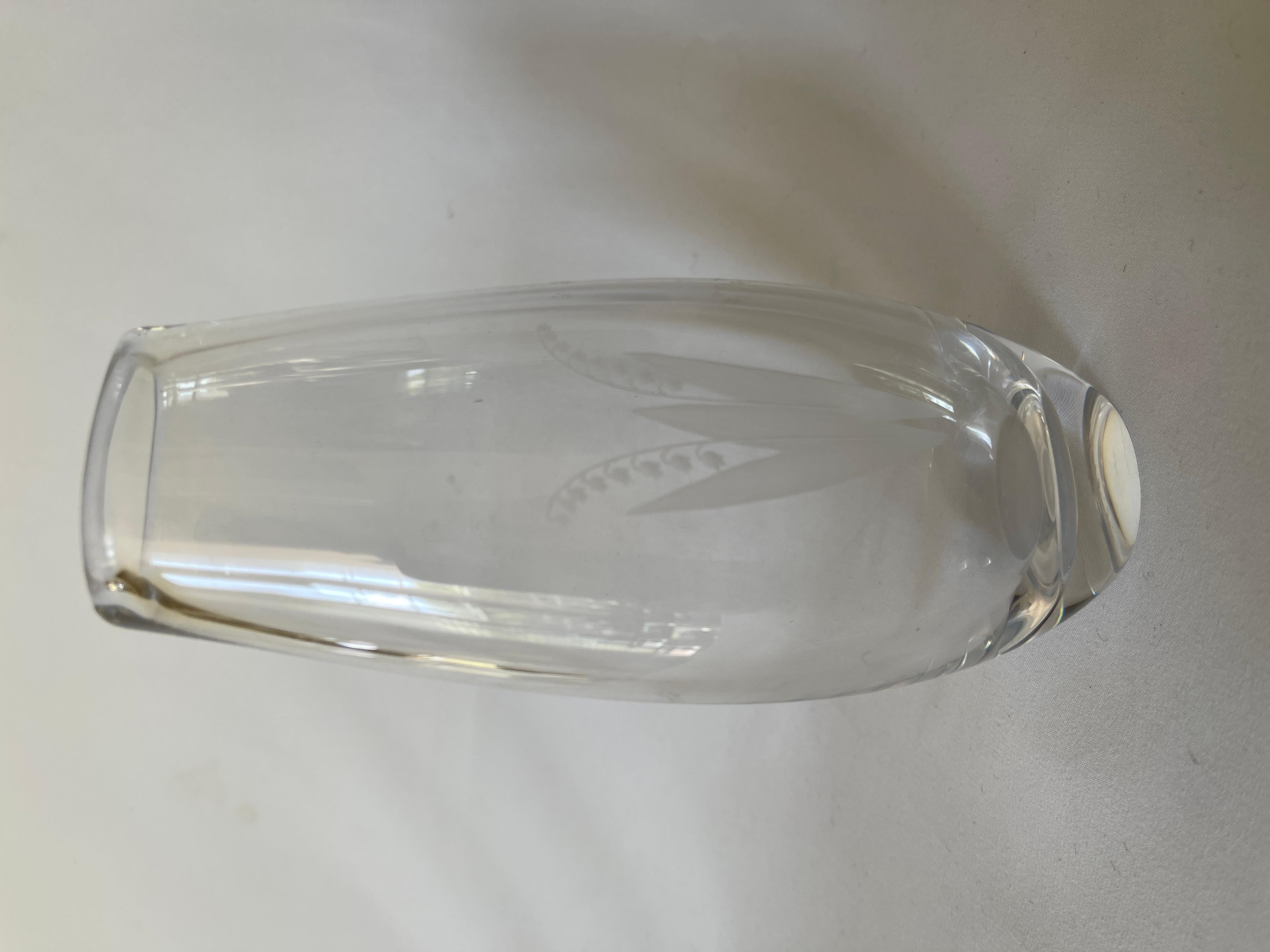 XX secolo Vaso di mughetto in vetro svedese di Sven Palmqvist per Orrefors in vendita