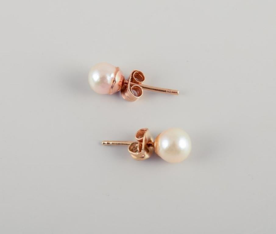 Schwedischer Goldschmied. Ein Paar Classic Ohrstecker aus 18 Karat Gold. im Zustand „Hervorragend“ im Angebot in bronshoj, DK
