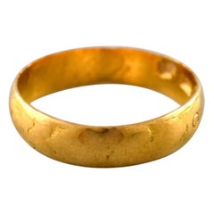 Vintage Swedish Goldsmith, Ring in Classic Style, 22 Carat Gold, 20th Century
