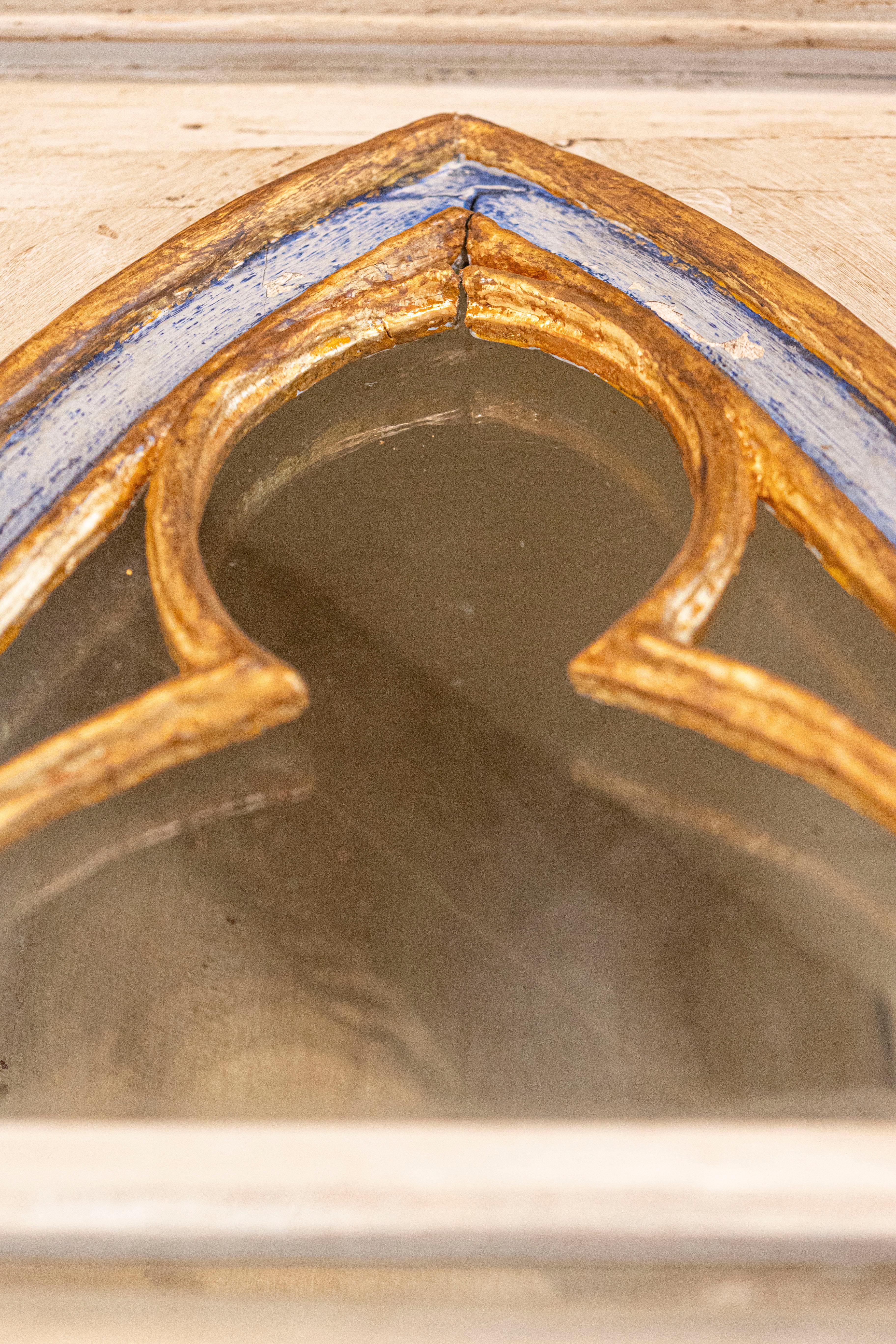 Swedish Gothic Revival Painted Wood Corner Cabinet with Glass Doors, circa 1830 1