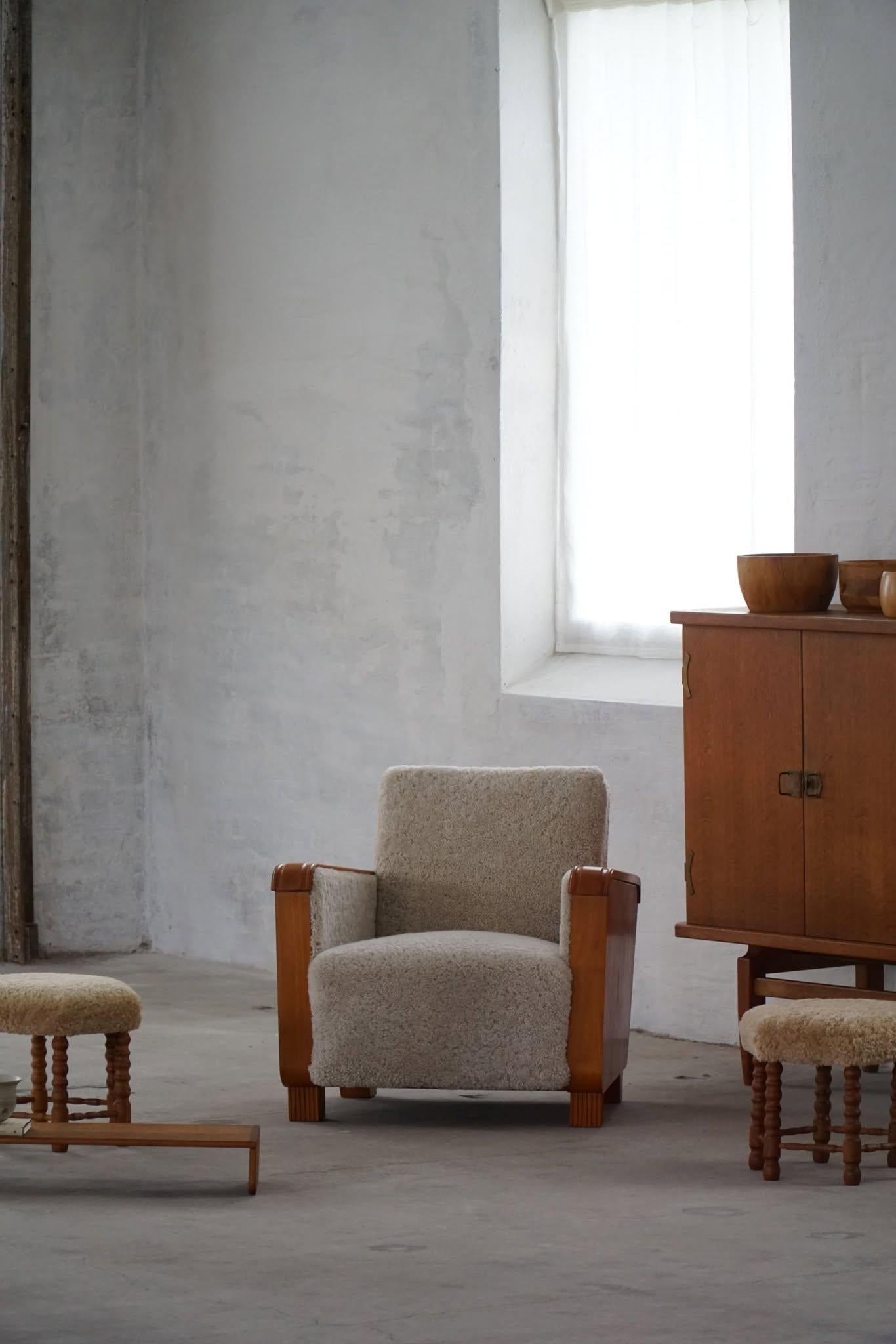 Swedish Grace, paire de chaises longues Art déco en orme et laine d'agneau, années 1930 en vente 6