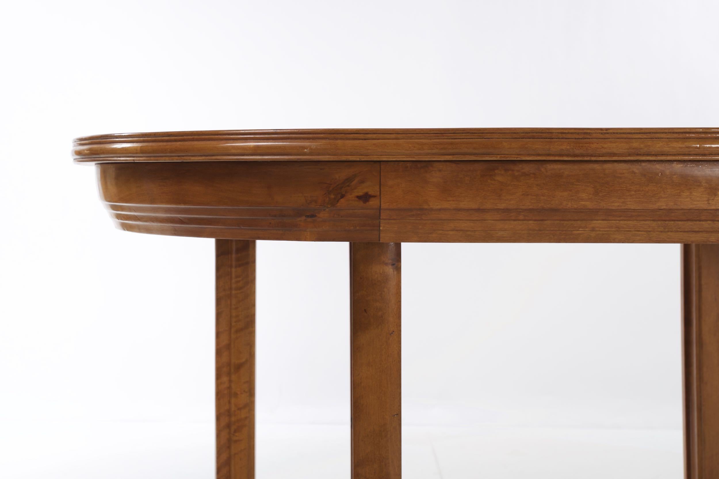 Swedish Grace Antique Inlaid Birch Center Table, circa 1920-1930 For Sale 1