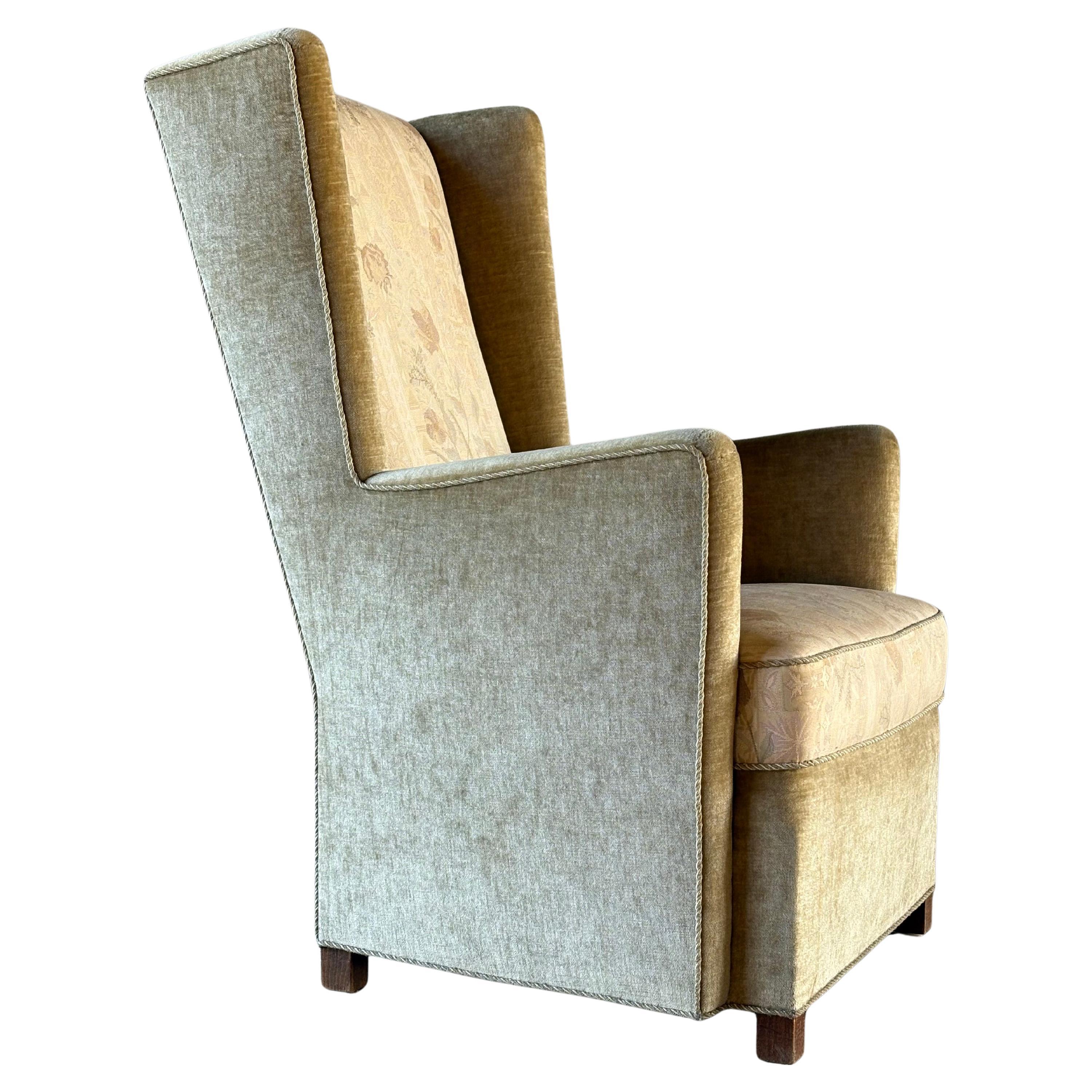 Swedish Grace Armchair Design Uno Åhrén / Björn Trägårdh for Svenskt Tenn 1930’s For Sale