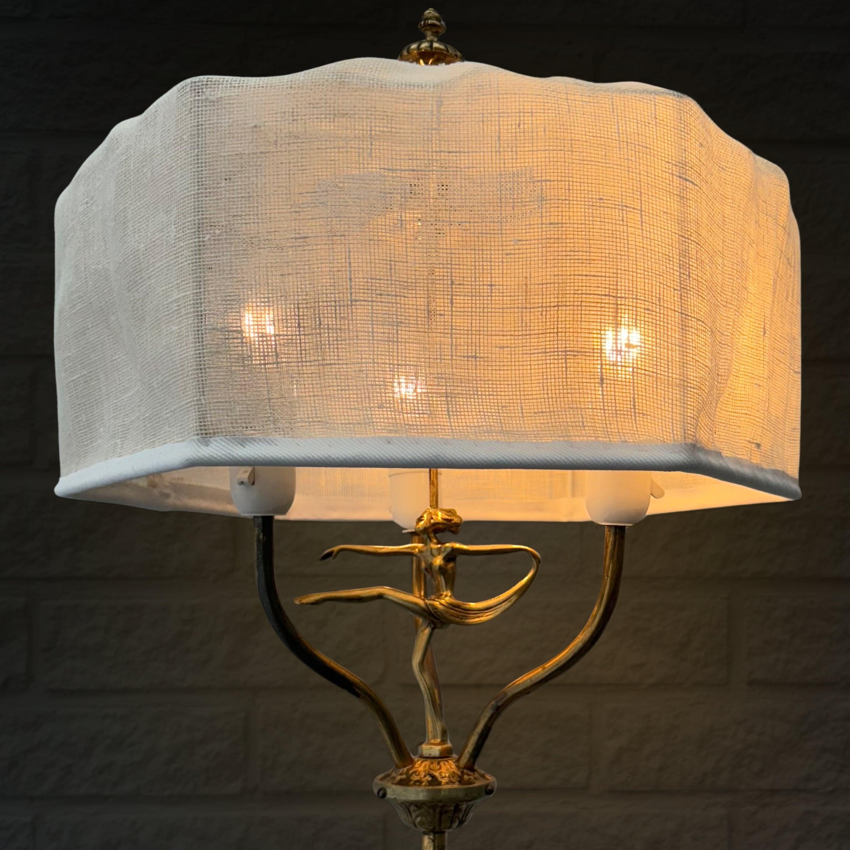 Schwedische Grace Art Deco Stehleuchte von Malmö Metallvarufabrik, 1930er Jahre (Mitte des 20. Jahrhunderts) im Angebot