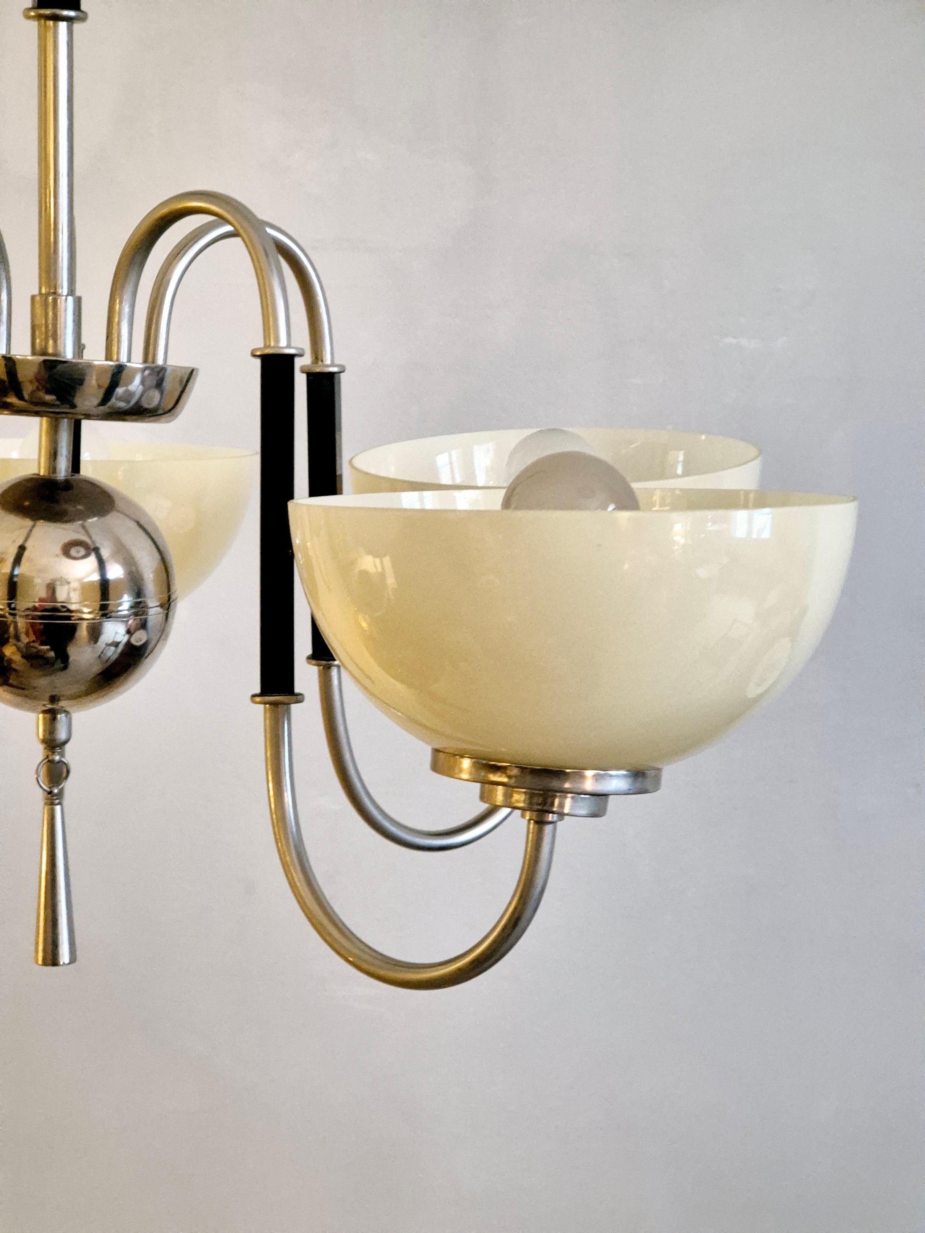 Metallo Ciondolo Swedish Grace / Art Deco in vendita