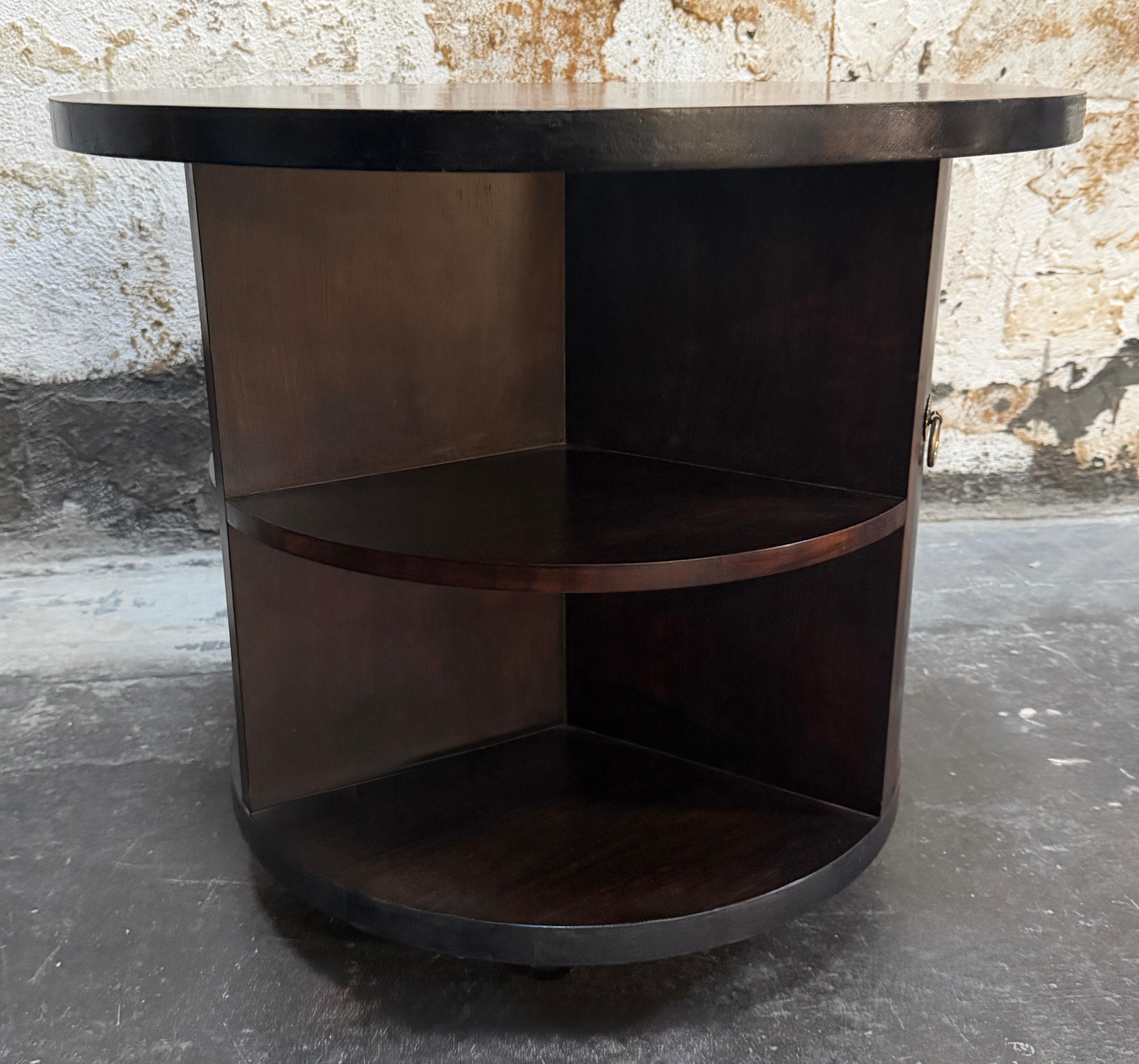 Swedish Grace Art Deco Round Bar Cabinet / End Table by SMF Bodafors c.1 In Good Condition For Sale In Atlanta, GA