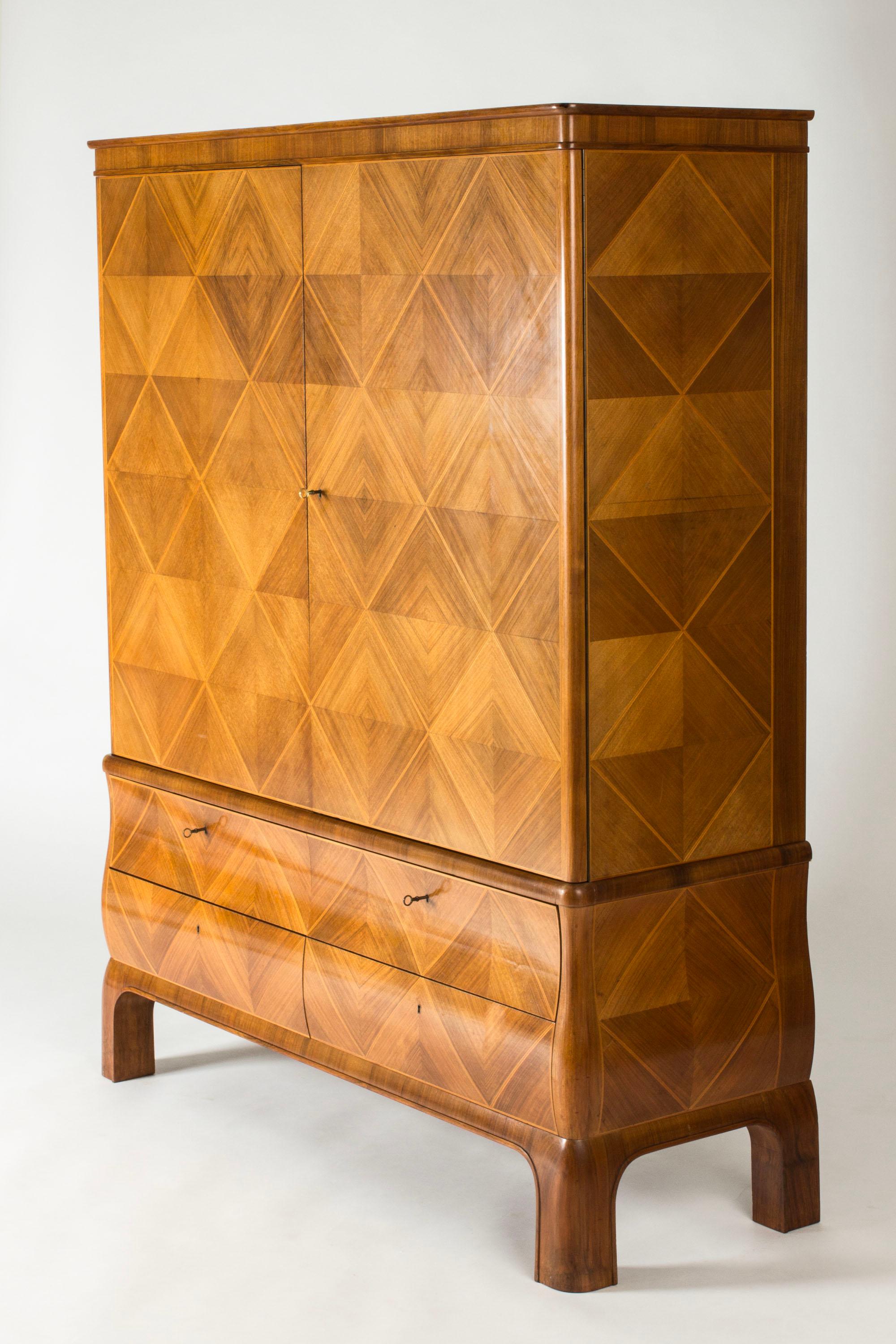 Scandinavian Modern Swedish Grace cabinet from Mobilia, attributed to Oscar Nilsson, Sweden, 1930s For Sale