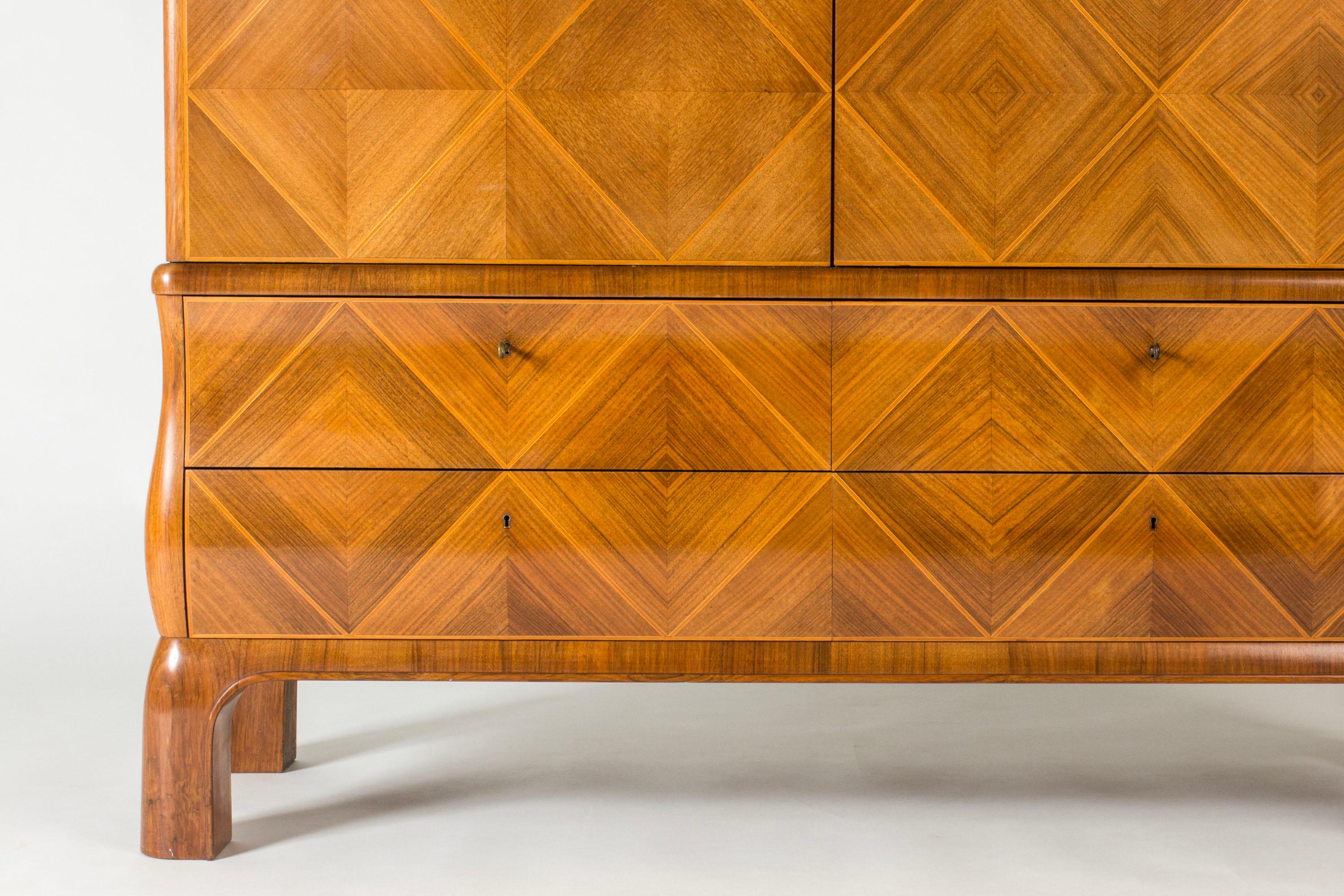 Mid-20th Century Swedish Grace cabinet from Mobilia, attributed to Oscar Nilsson, Sweden, 1930s For Sale