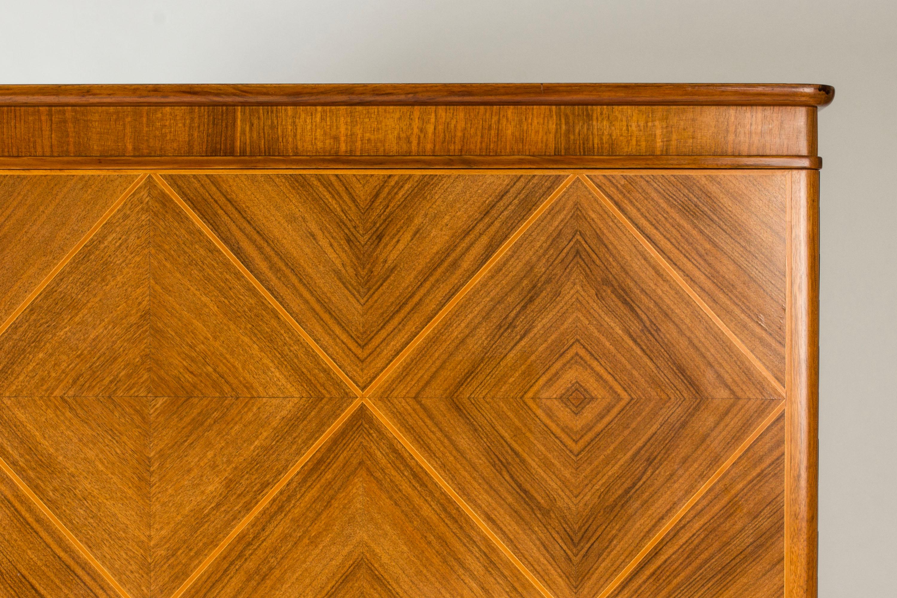 Swedish Grace cabinet from Mobilia, attributed to Oscar Nilsson, Sweden, 1930s For Sale 1