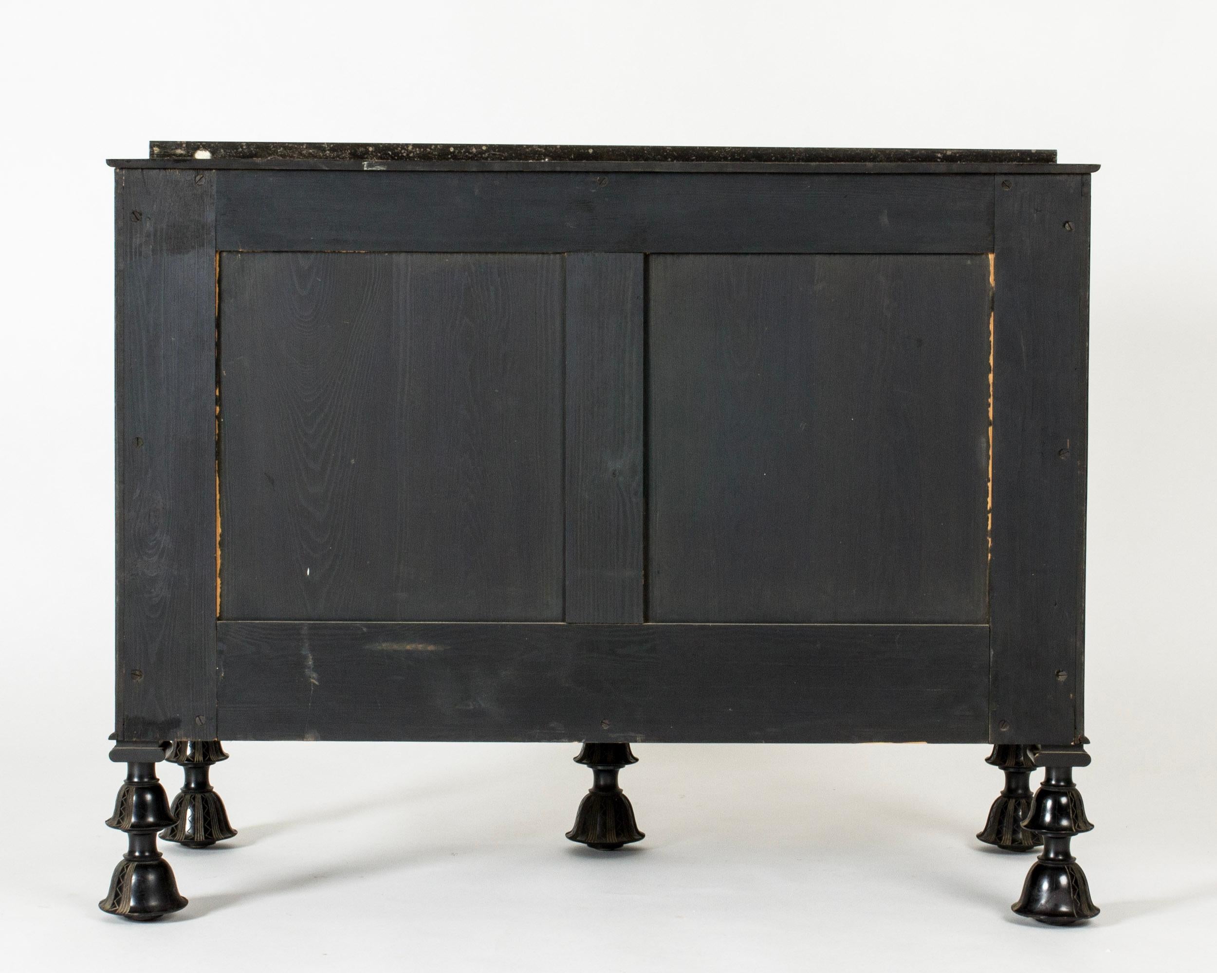 Swedish Grace Chest of drawers, Axel Einar Hjorth, Sweden, 1930s For Sale 4