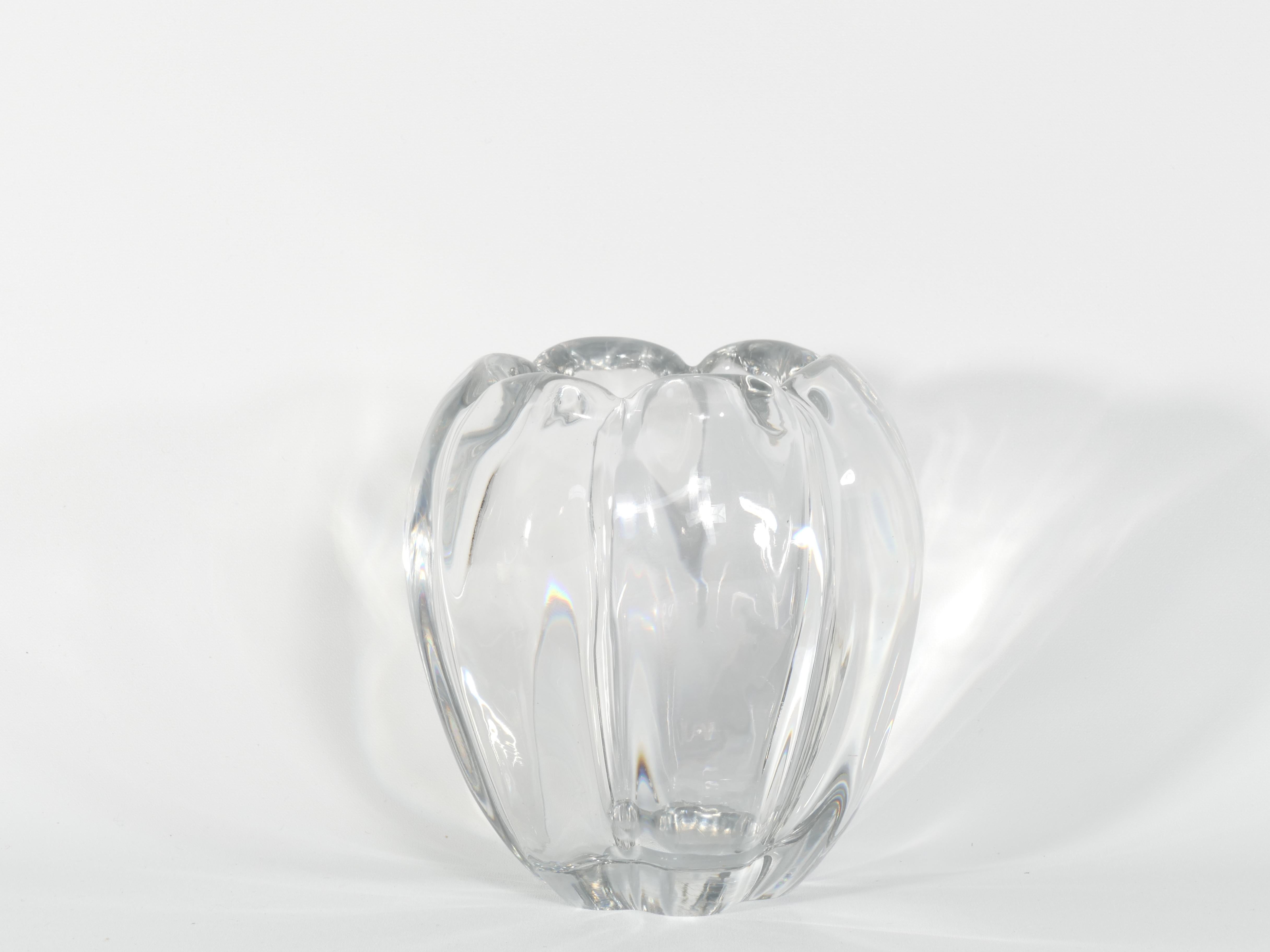 Mid-Century moderno Vaso in vetro cristallo Swedish Grace Stella Polaris di Vicke Lindstrand per Orrefors in vendita