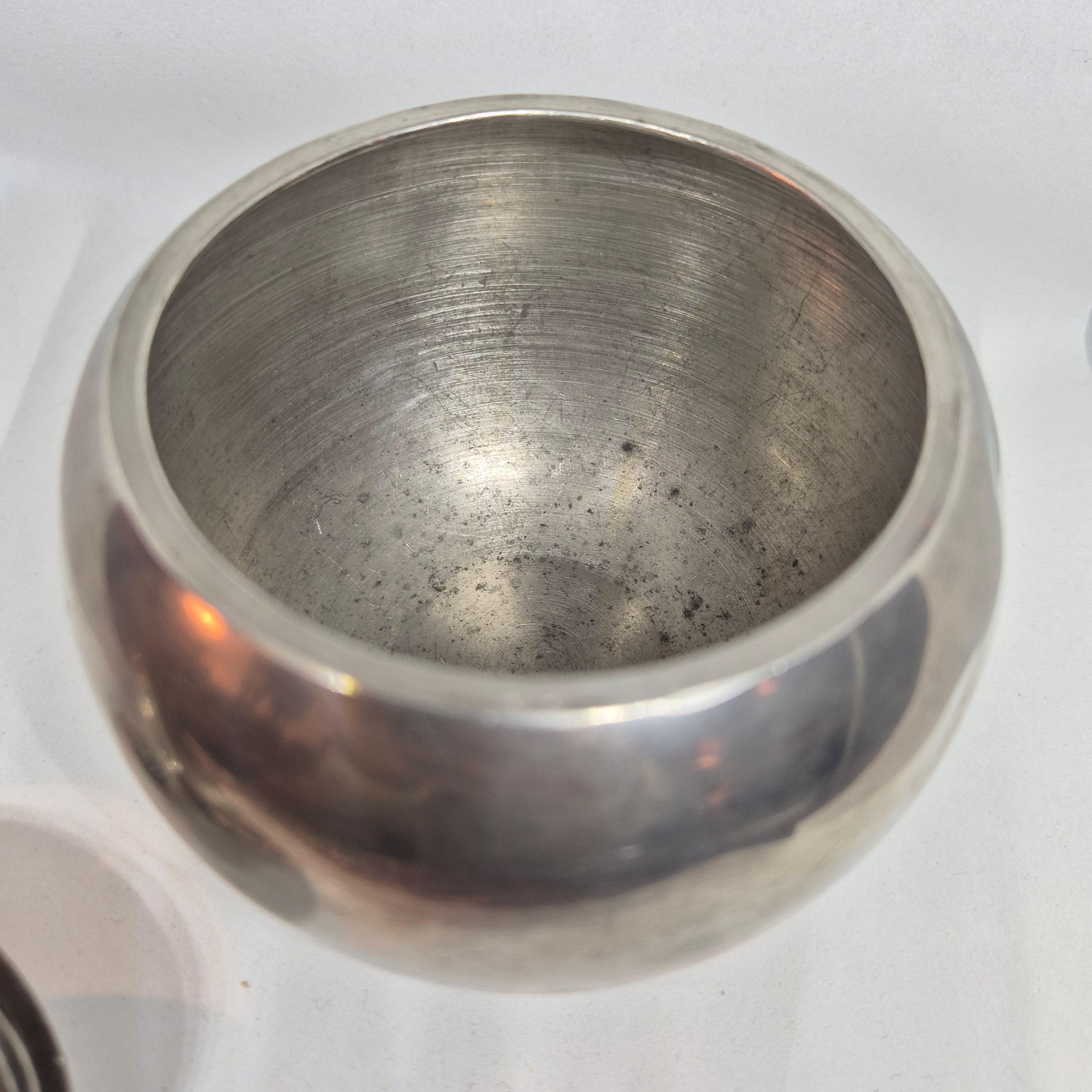 Swedish Grace decorative pewter box by Harald Linder, Uppsala 1933. en vente 3