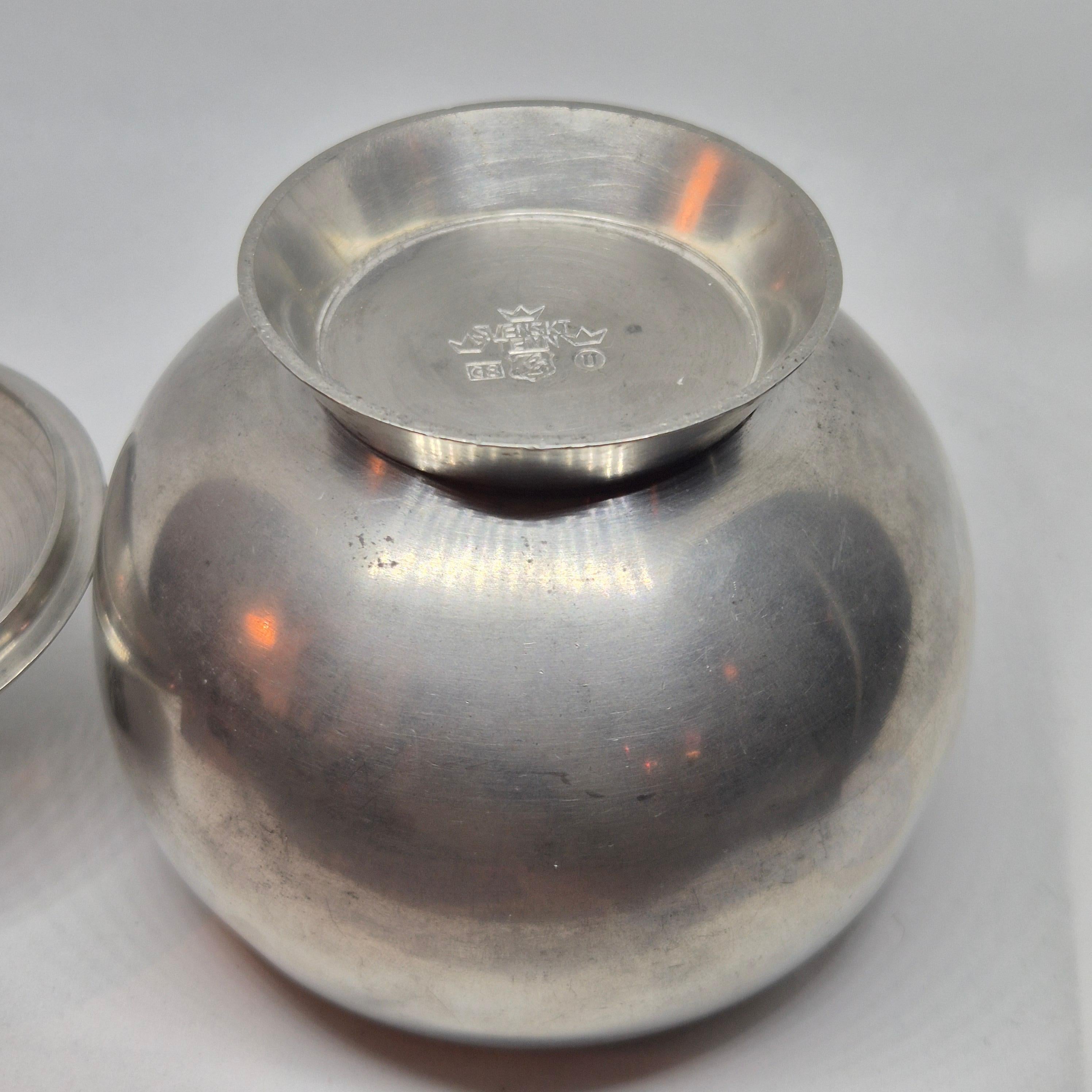 Swedish Grace decorative pewter box by Harald Linder, Uppsala 1933. en vente 1