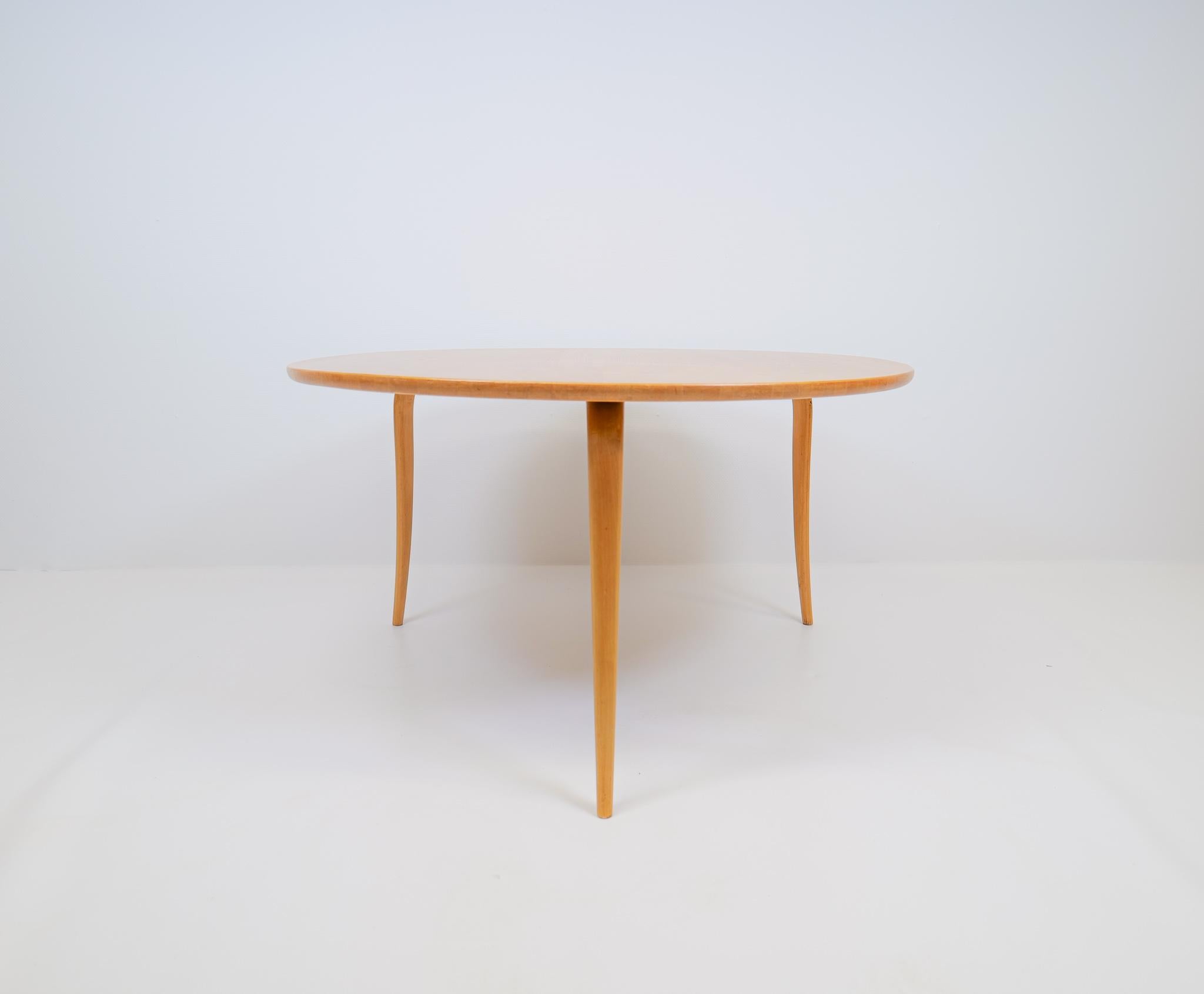 Early production Annika large coffee table by Bruno Mathsson for Firma Karl Mathsson. This table was designed in 1936 by Bruno and produced in 1937 by firma Karl Mathsson. A wonderful piece of Swedish design history. This one is slightly larger than