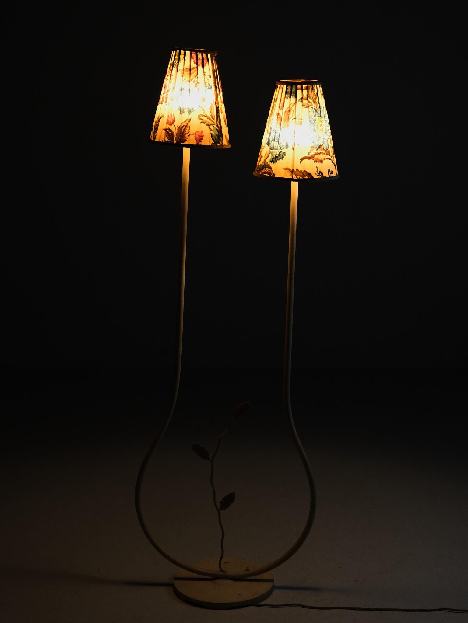 Schwedische Grace-Stehlampe von anonymen Designer für Bjerkås Armatur, 1940er Jahre im Angebot 5