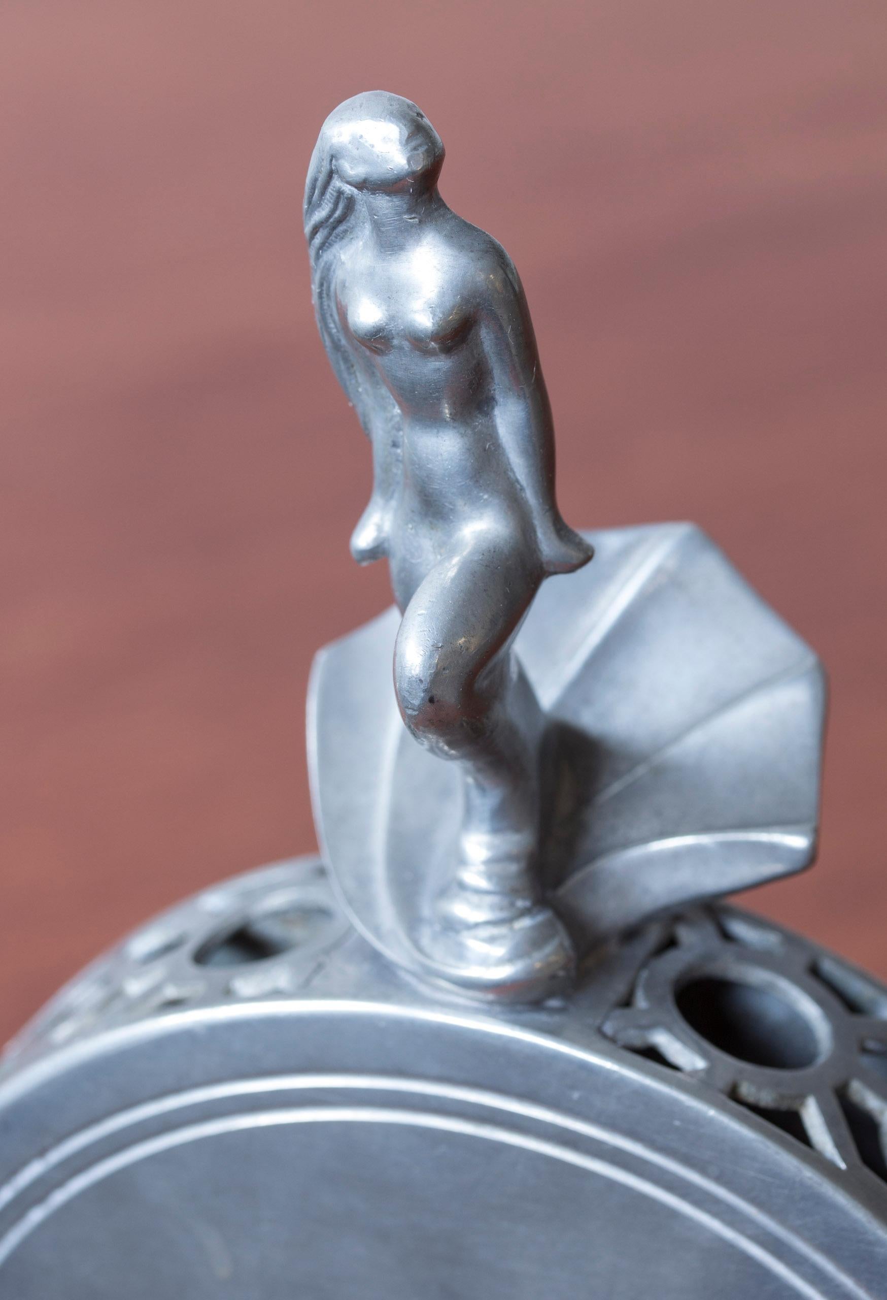 Art Deco Swedish Grace 