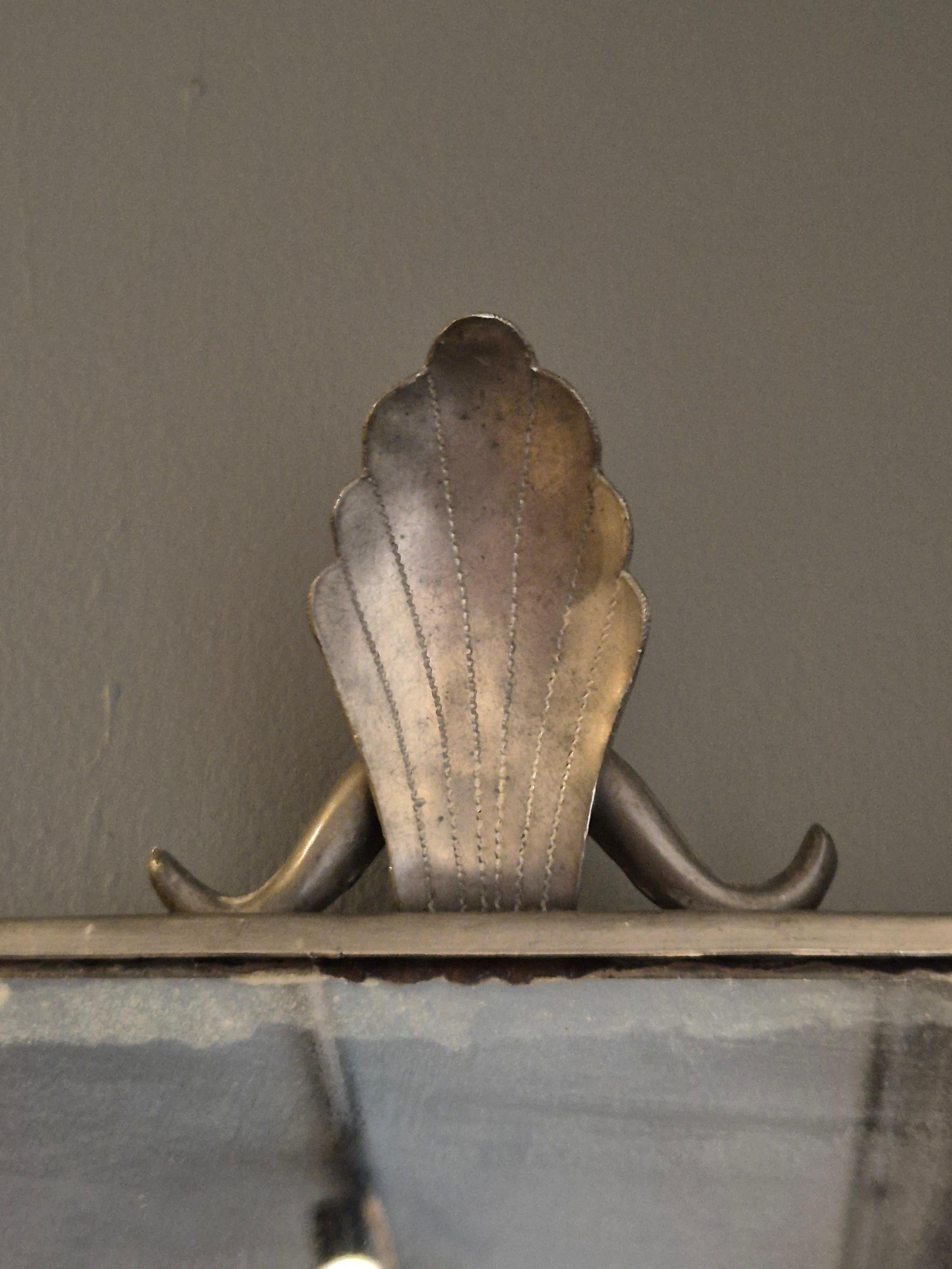 Svedese Swedish Grace, specchio con cornice in peltro, Nils Fougstedt per Svenskt Tenn. in vendita