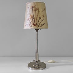 Lámpara de mesa sueca Grace de alpaca, CG Hallberg, Estocolmo, Suecia, años 20