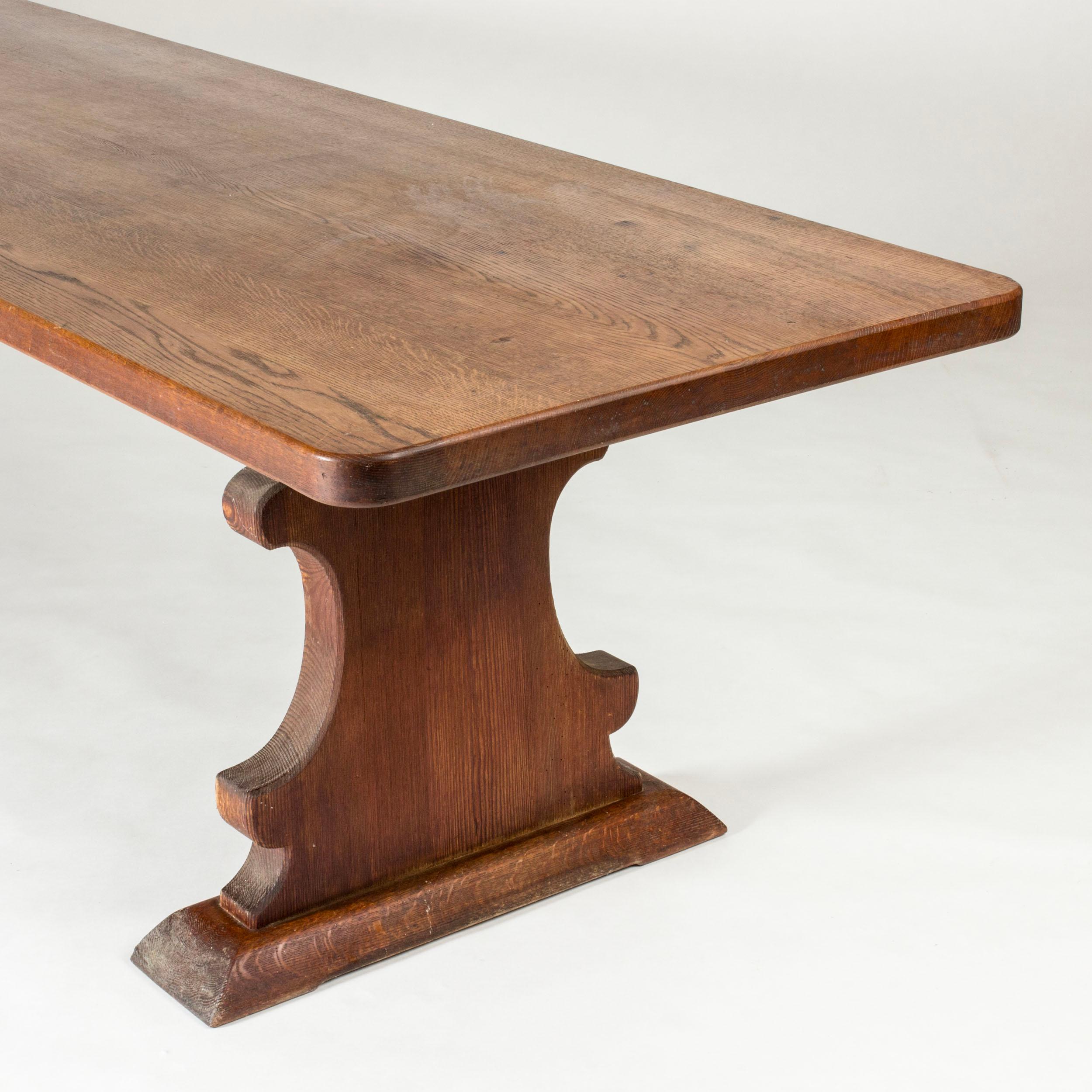 Swedish Grace Oak Oversized Dining Table, Sweden, 1920s 1