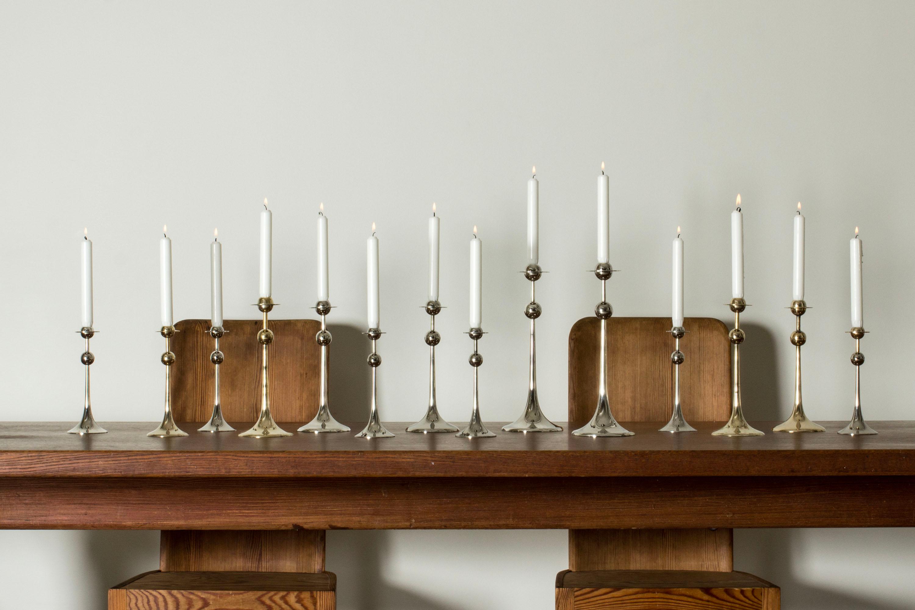 Swedish Grace Oak Oversized Dining Table, Sweden, 1920s 3