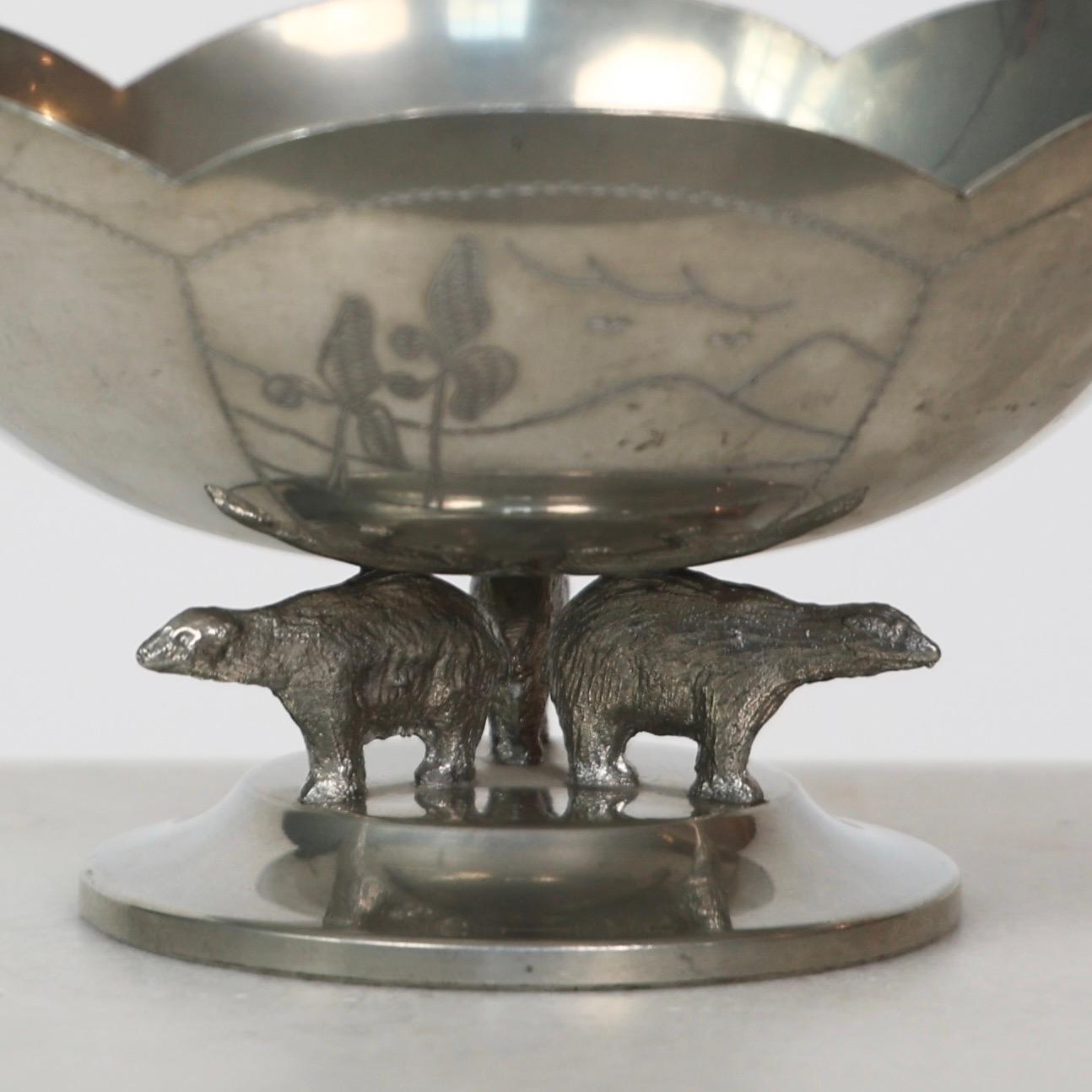 Mid-20th Century Swedish Grace Pewter Bowl with Polar Bears by Lundin & Lindberg, 1930s, Sweden For Sale