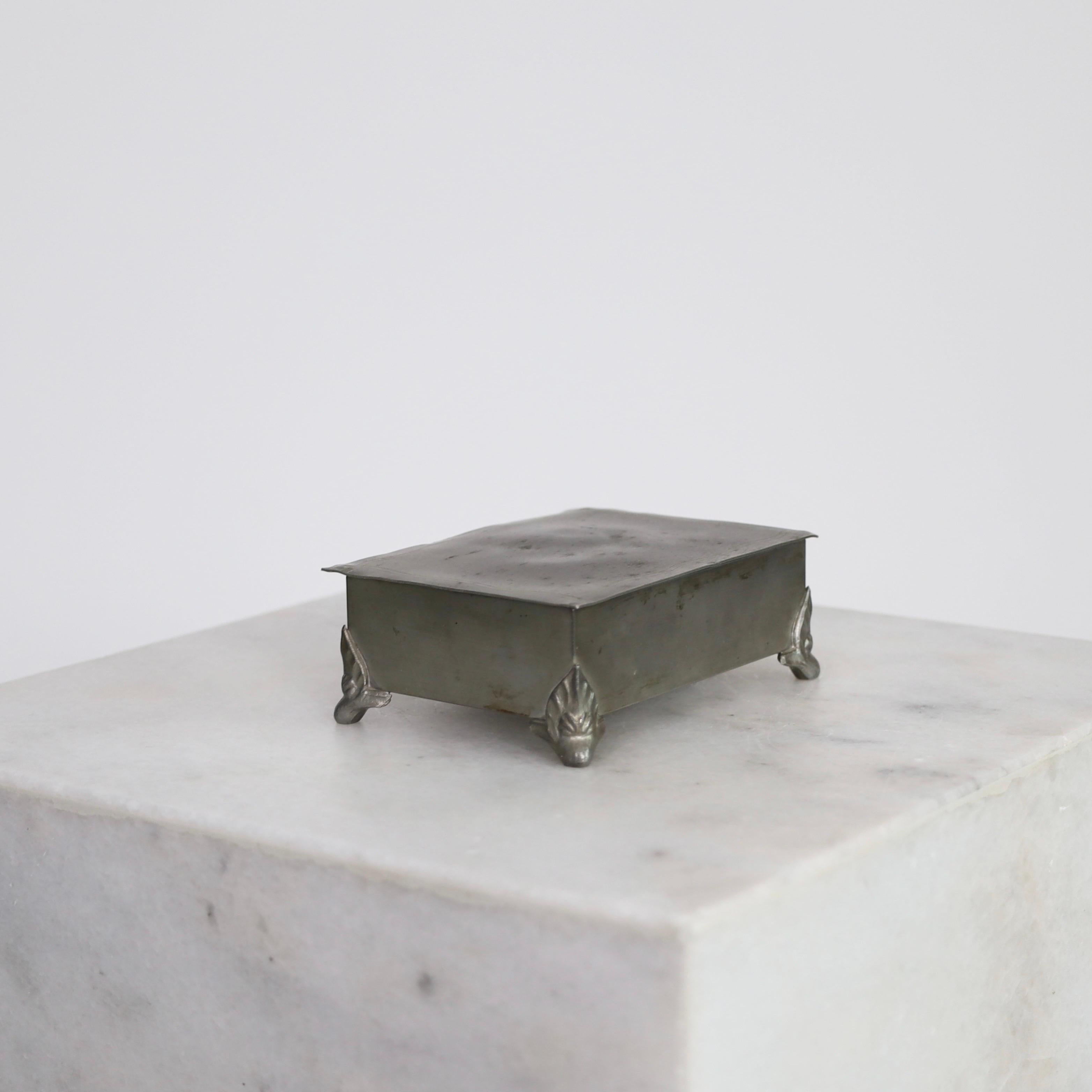 Swedish Grace Pewter casket by Thorild Knutsson, 1940s, Sweden For Sale 5