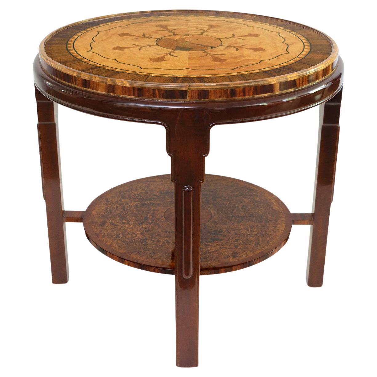Swedish Grace side table lavishly decorated in a variety of marquetry 1920's For Sale