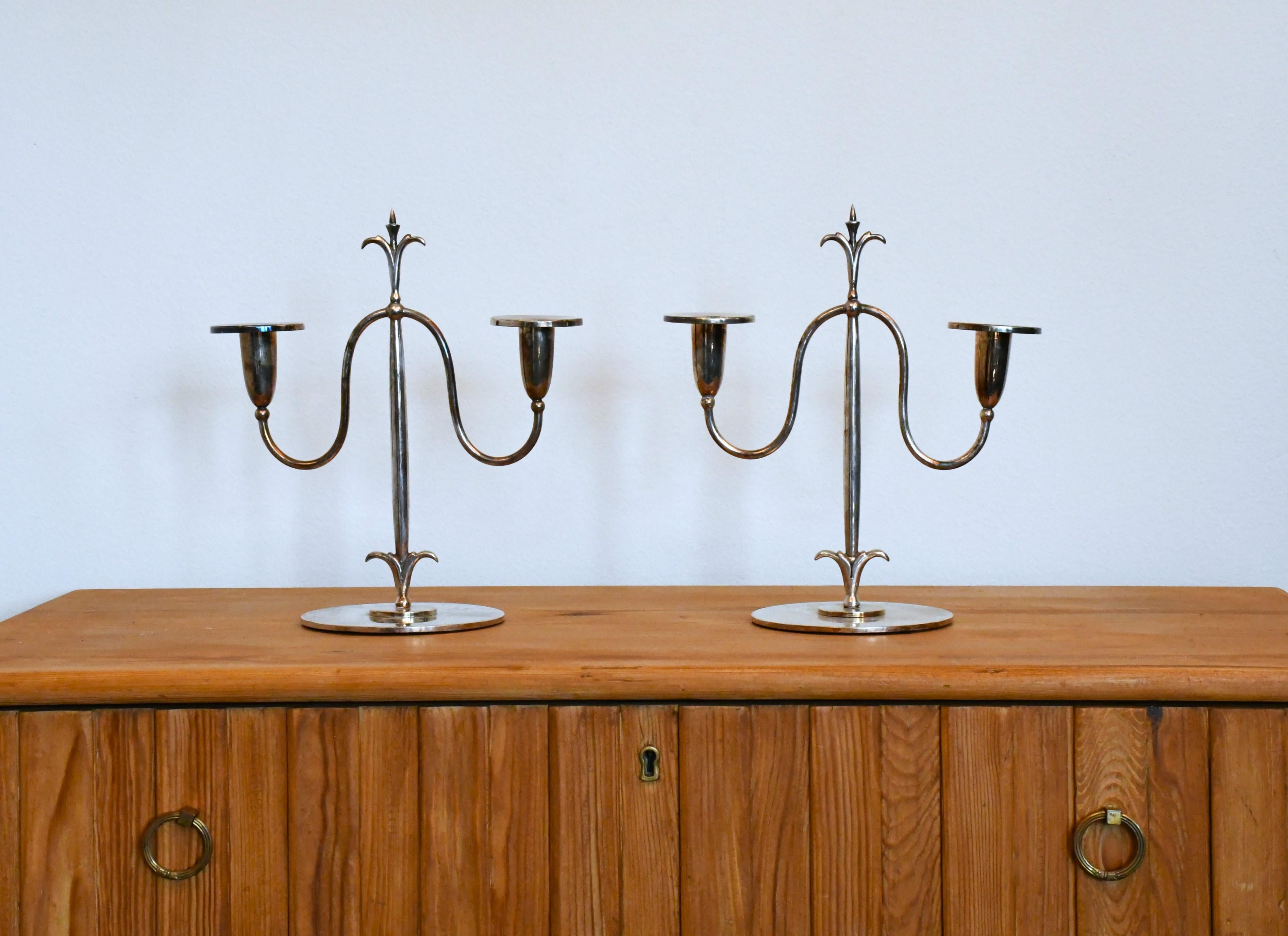 Art Déco Candelabri svedesi Grace placcati in argento di Elis Bergh per C.G. Hallberg, anni '20 in vendita