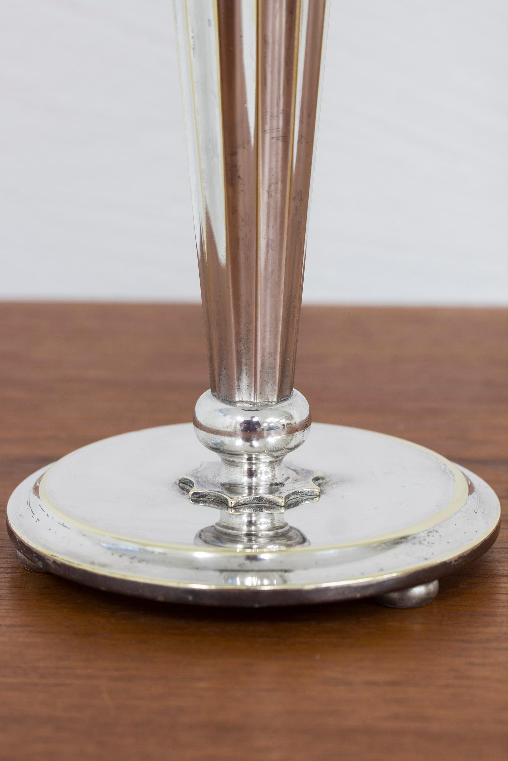 Début du 20ème siècle Lampe de table Grace 6853 de Harald Elof Notini pour Böhlmarks, Suède années 1920 en vente